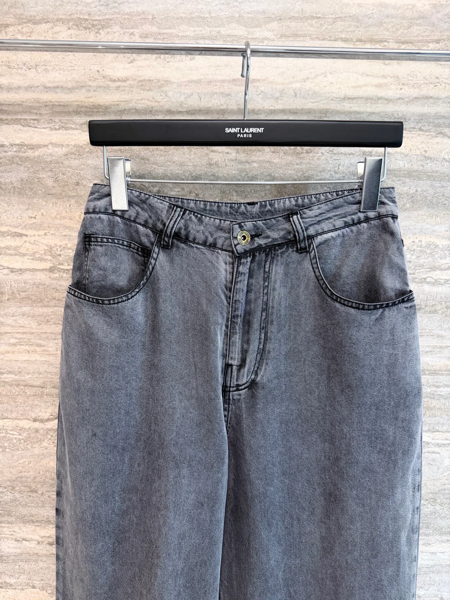 Джинсы Женские Miu Miu 18155503