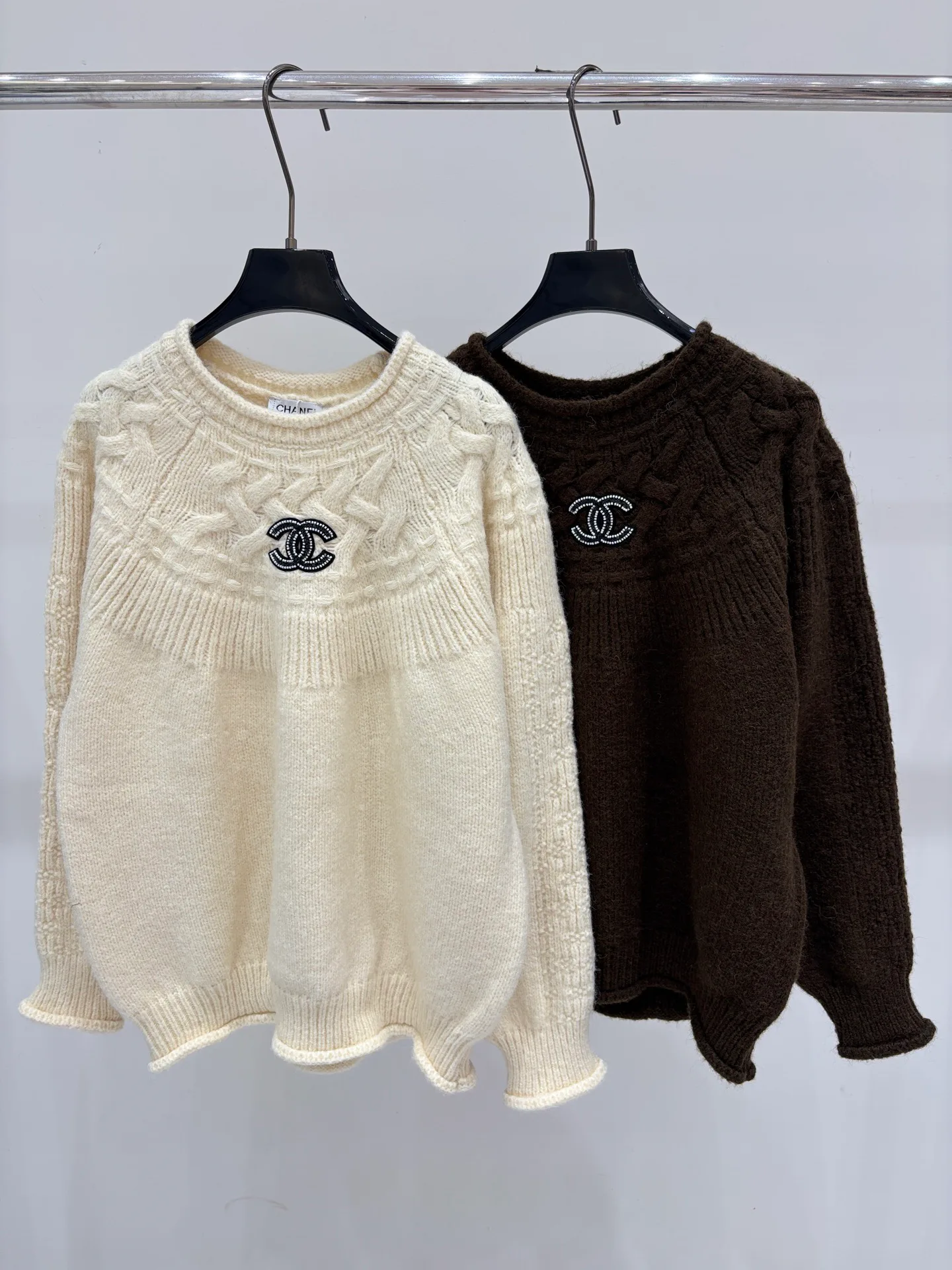 Джемперы И Свитеры Женские Chanel 18727281