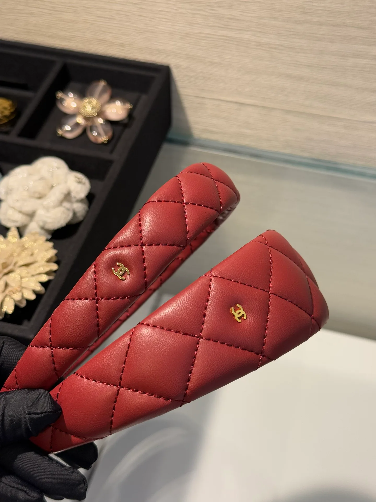 Головные Уборы Chanel 11693706