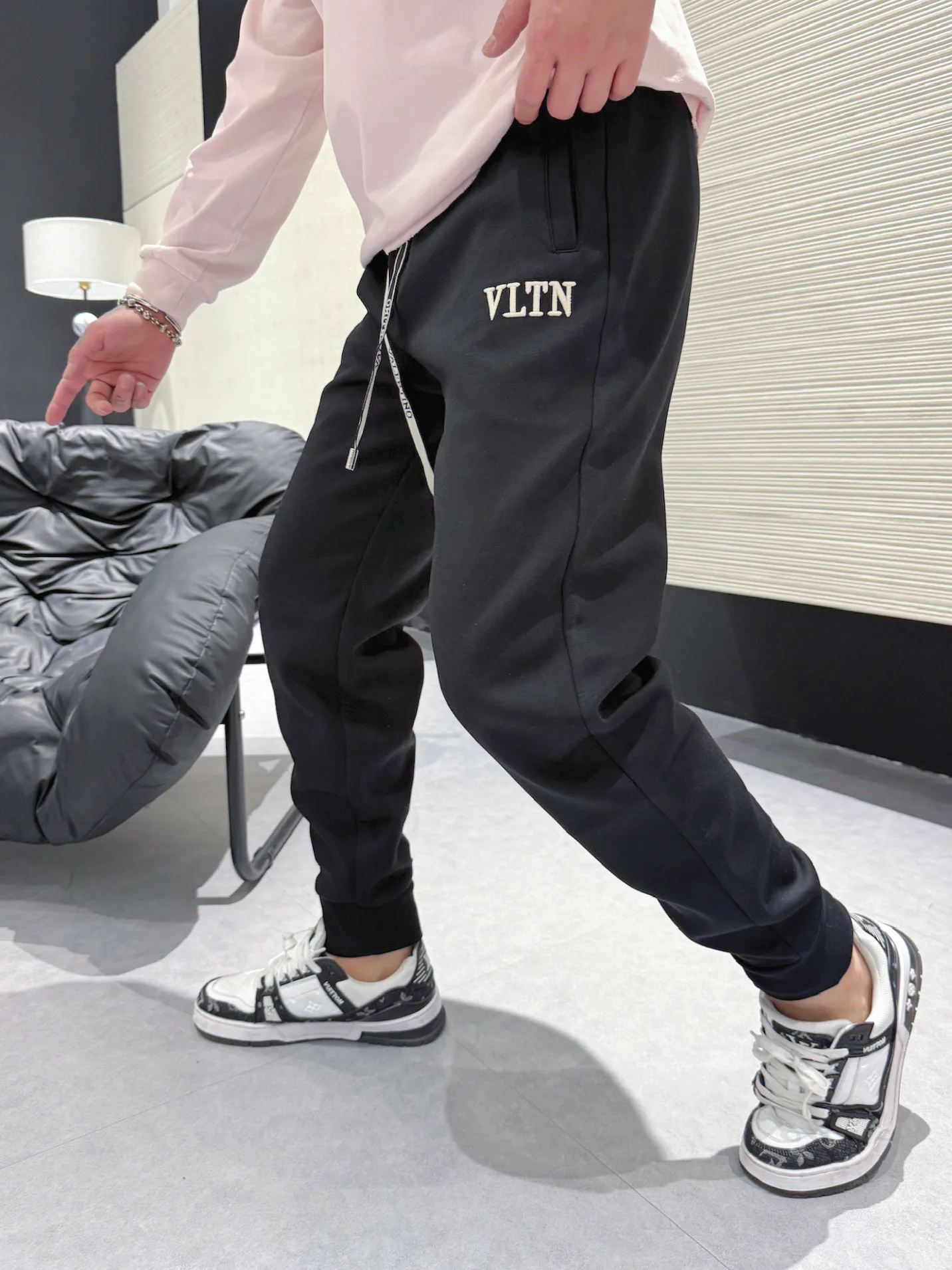 Брюки Мужские Valentino 998891