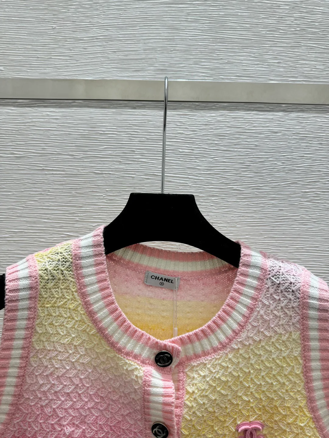 Жилеты Женские Chanel 11910186