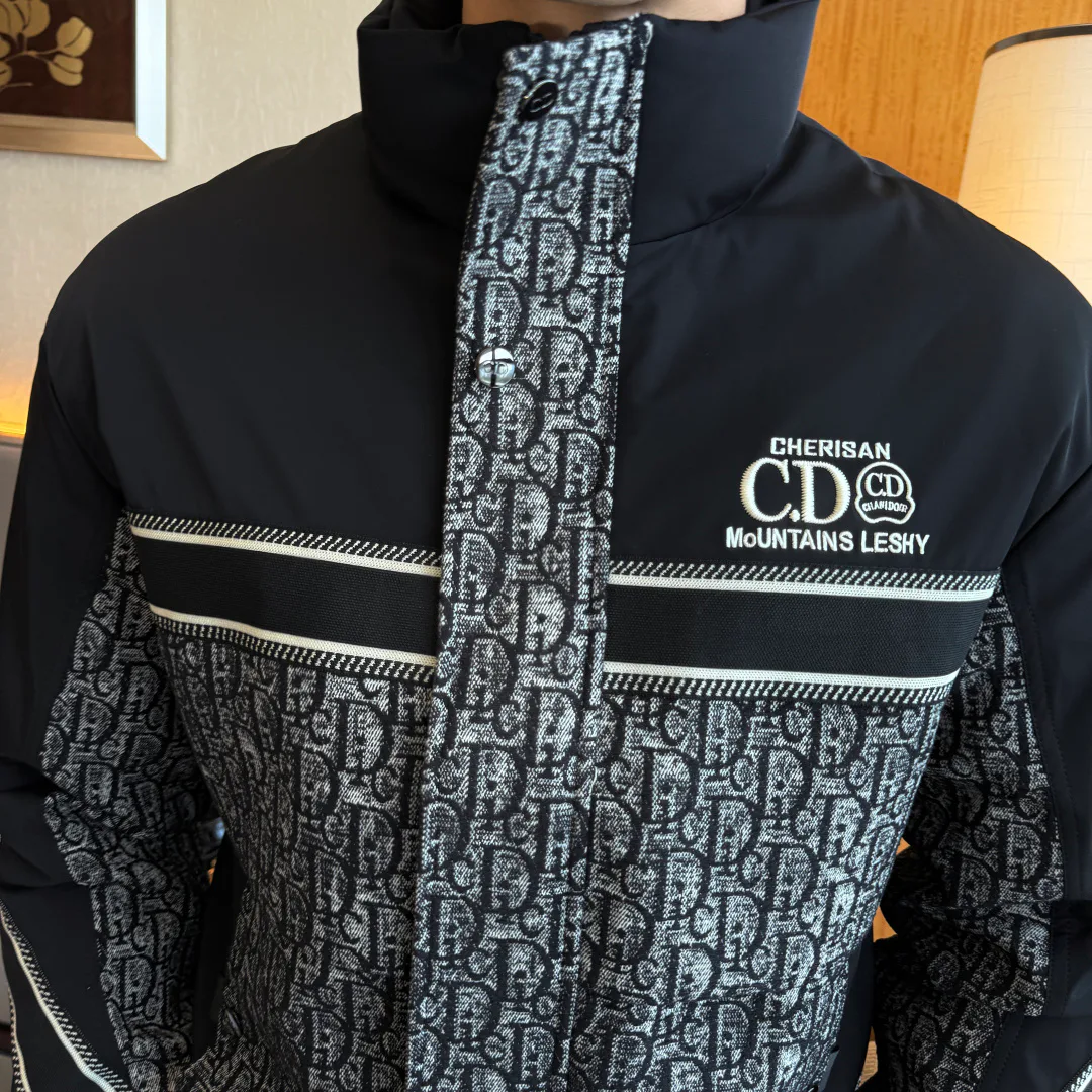 Куртки И Пуховики Мужские Christian Dior 1236830