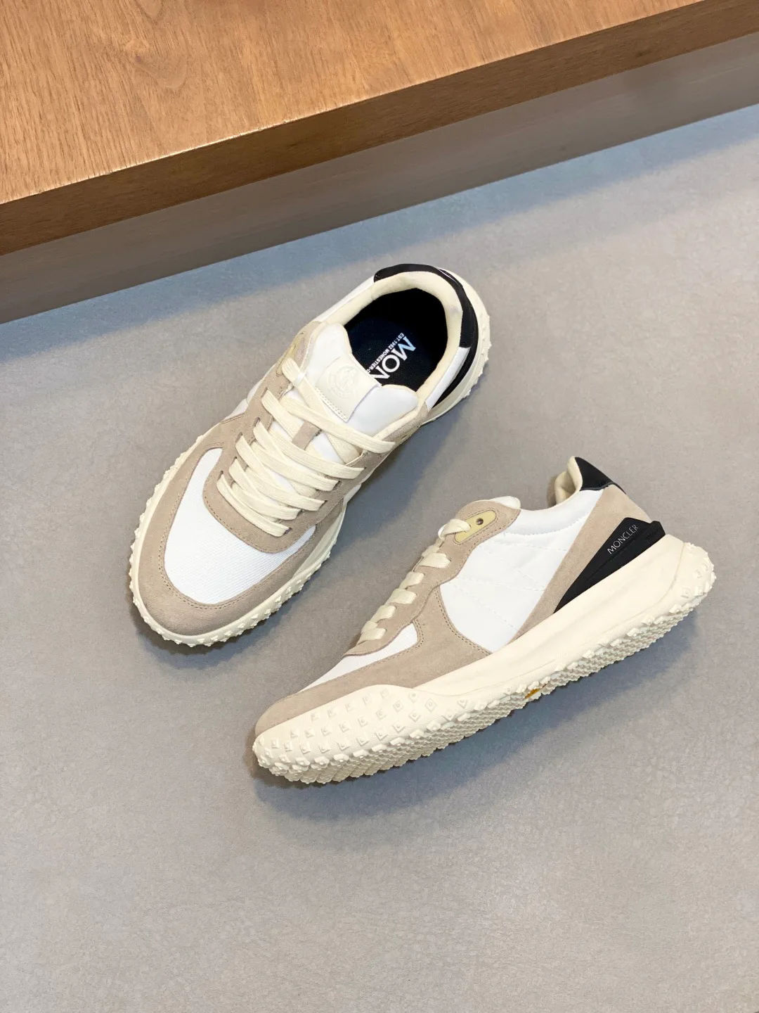 Кроссовки Мужские Moncler 19258004