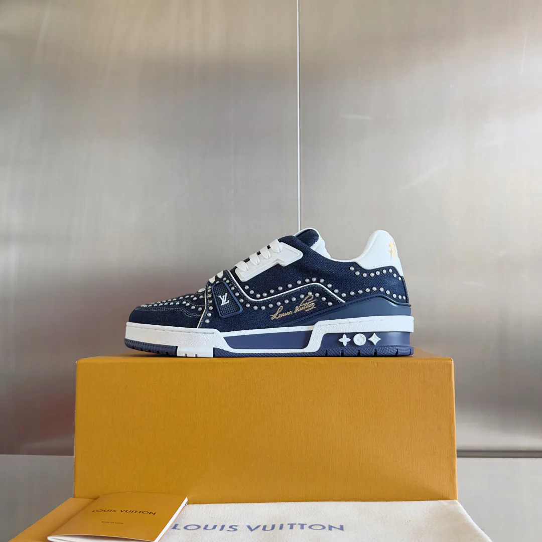 Кроссовки Женские Louis Vuitton 1546685