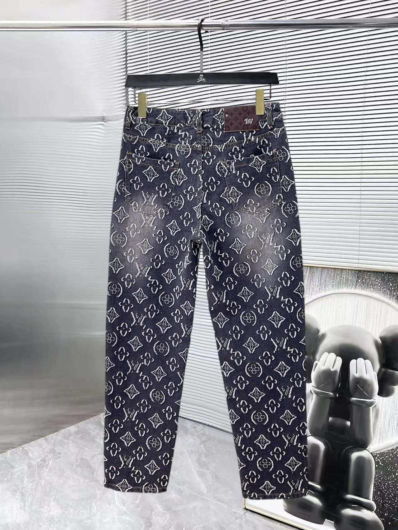 Джинсы Мужские Louis Vuitton 18499644