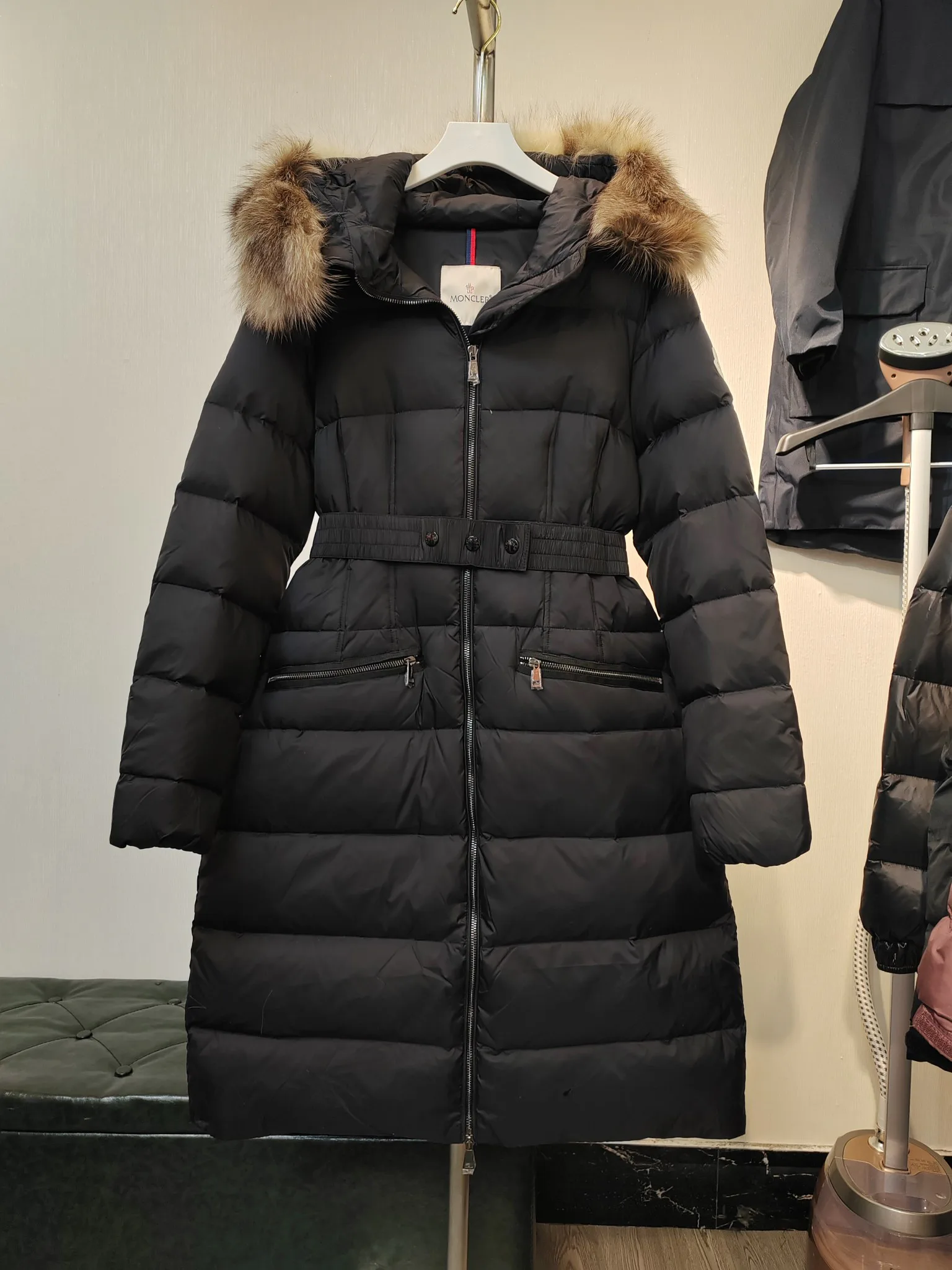 Пуховики Женские Moncler 1181