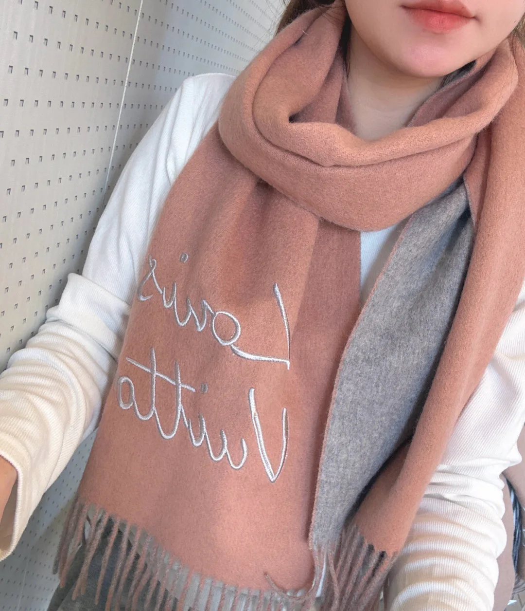 Шарфы Louis Vuitton 966159