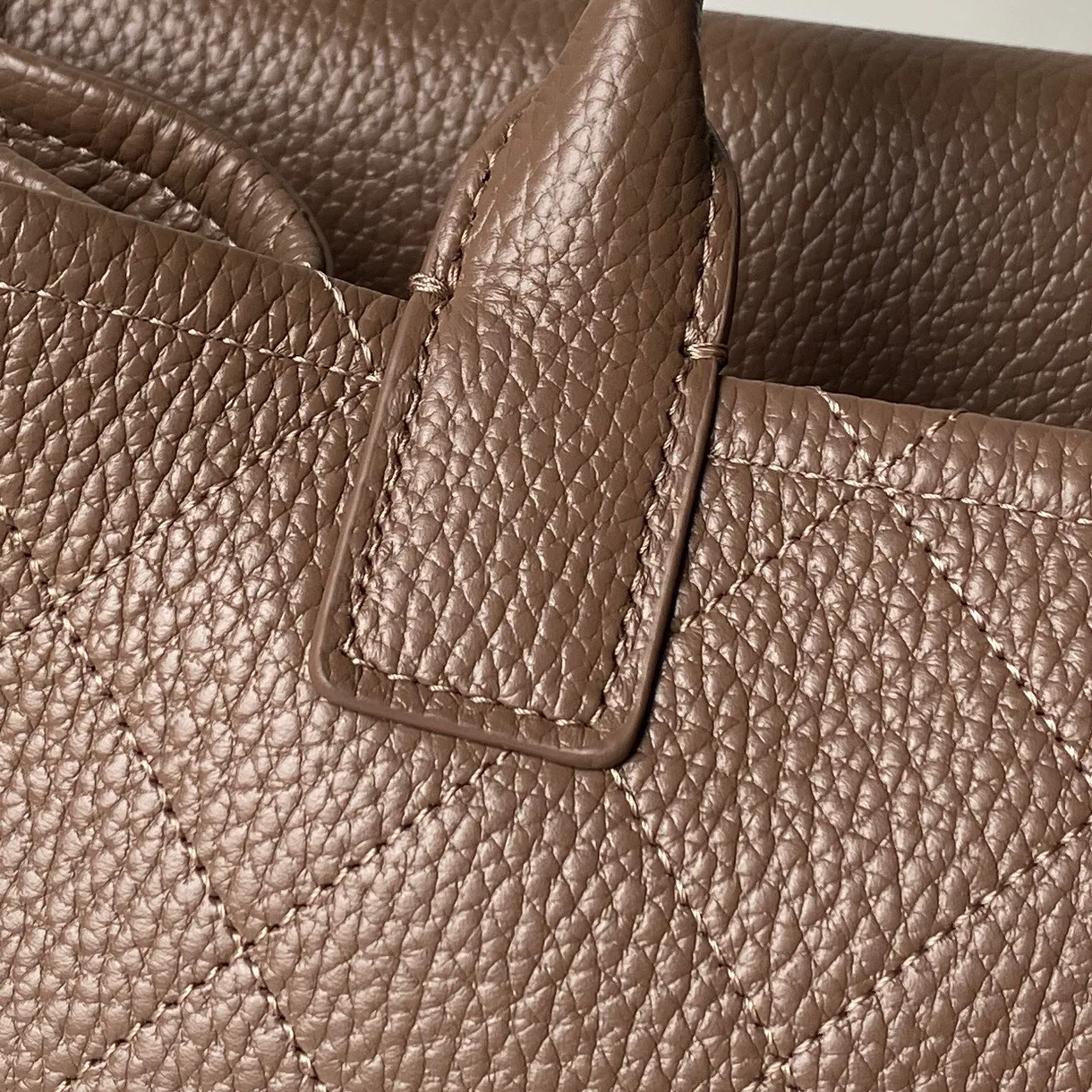 Классические Сумки Женские Chanel 17615428