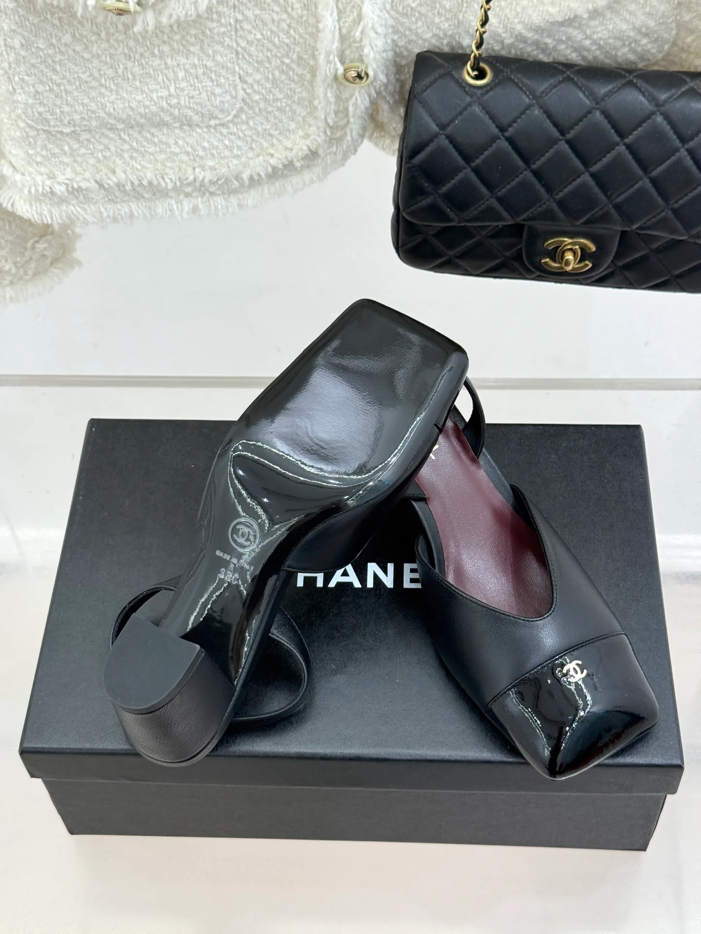 Босоножки Женские Chanel 12958171
