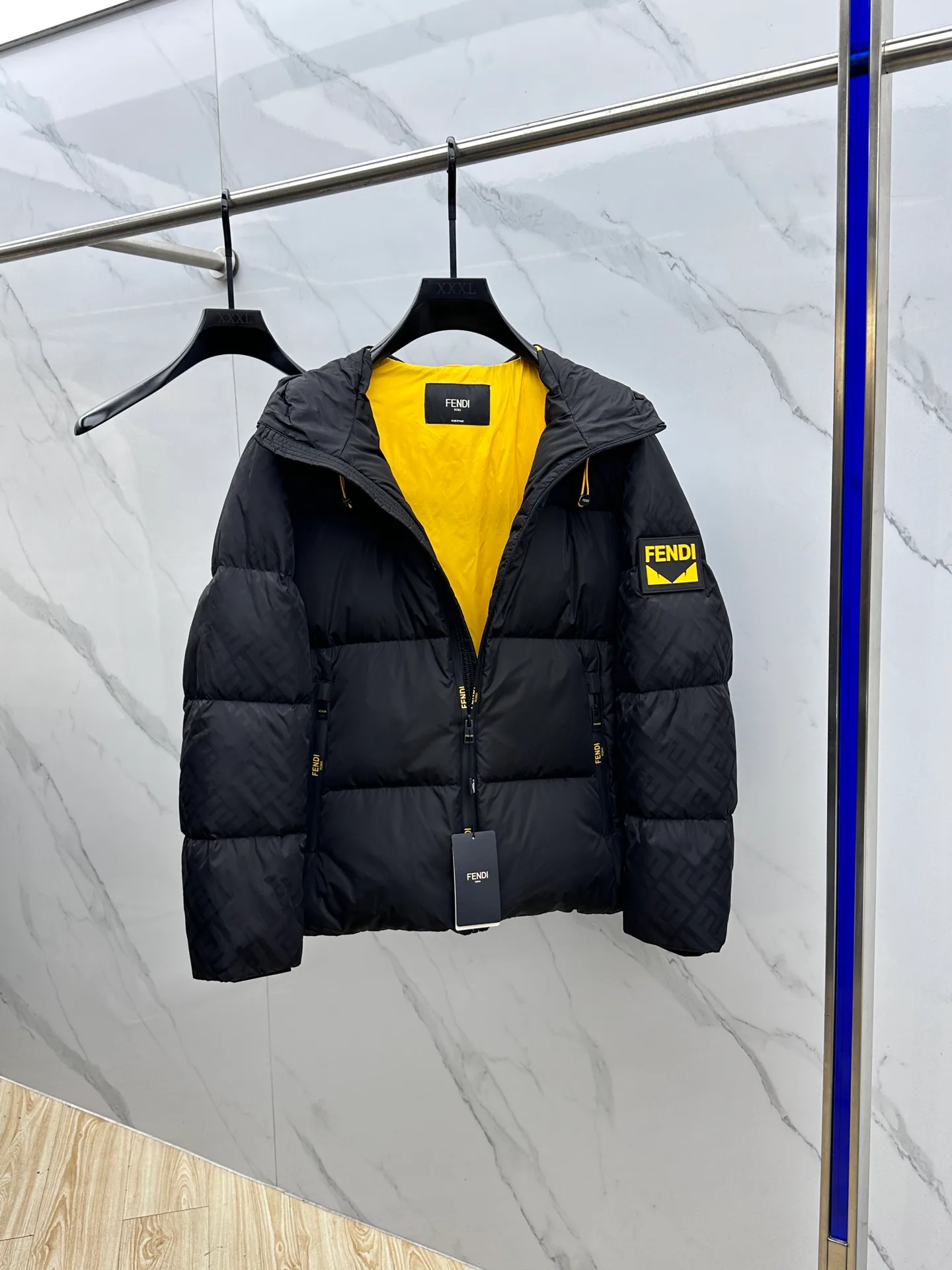 Куртки И Пуховики Мужские Fendi 392513