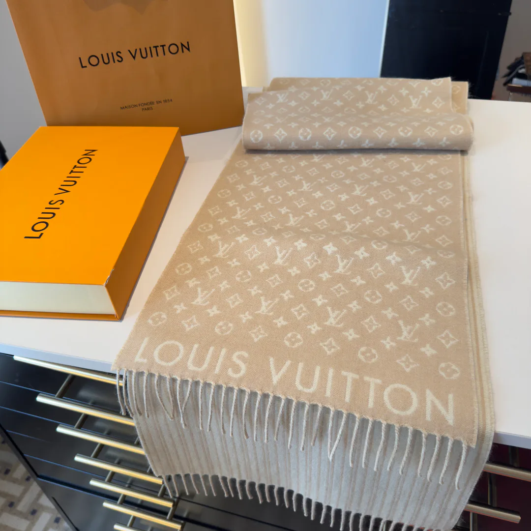 Шарфы Louis Vuitton 5073837