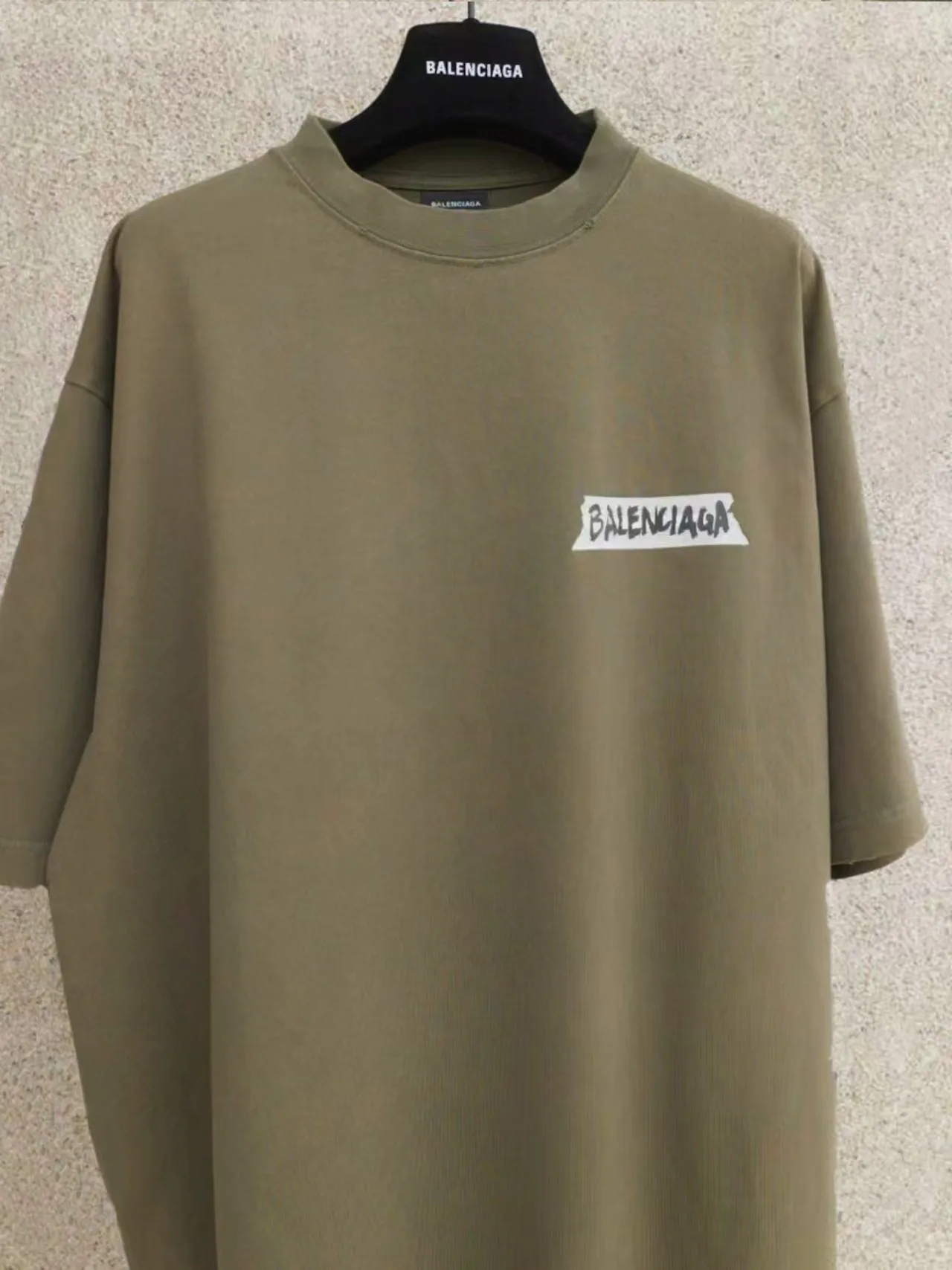 Футболки Женские Balenciaga 550267