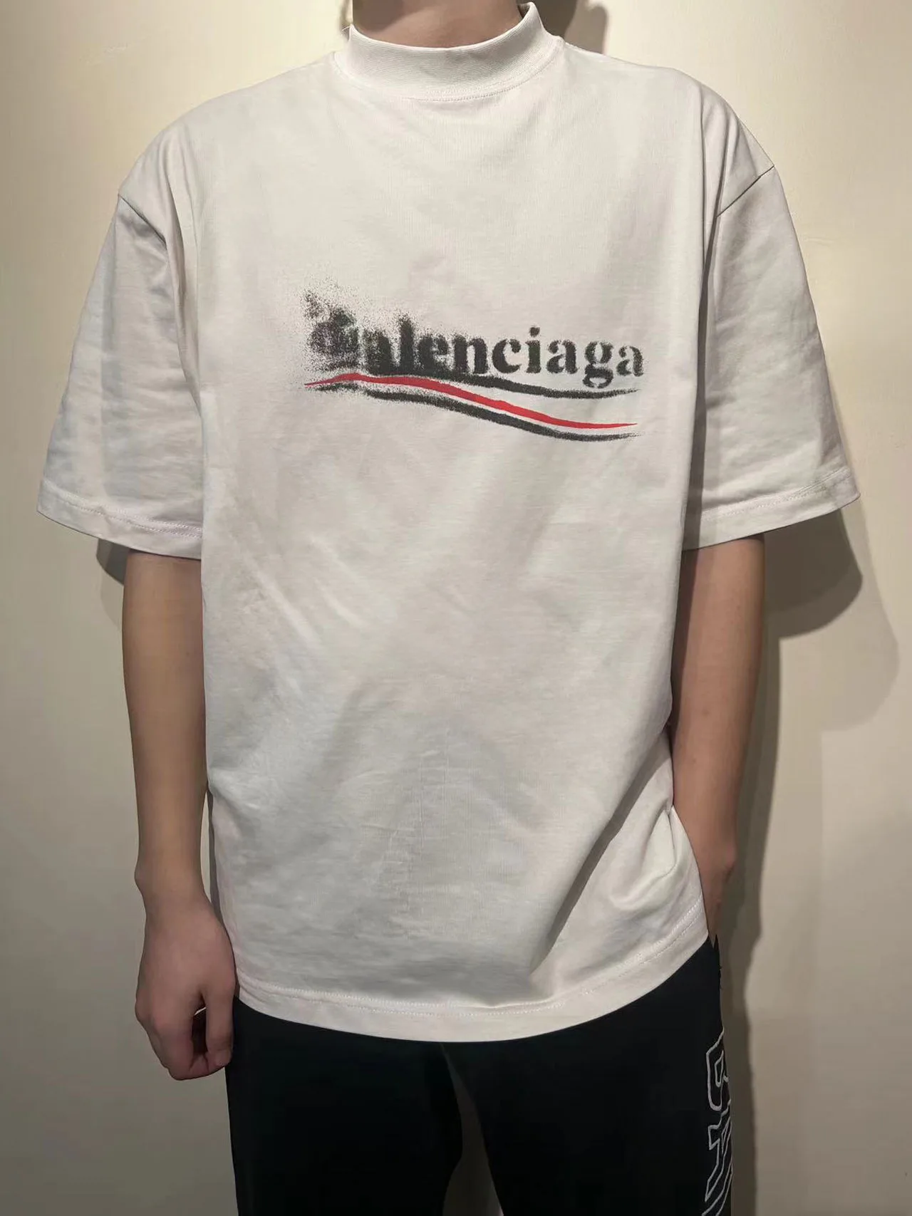 Футболки Женские Balenciaga 27294