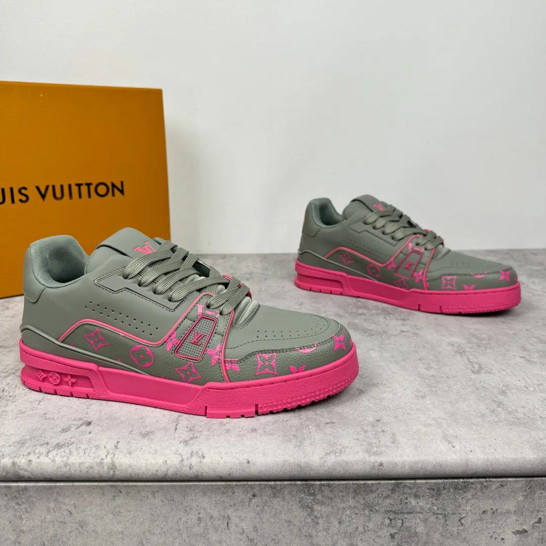 Кроссовки Женские Louis Vuitton 5892067
