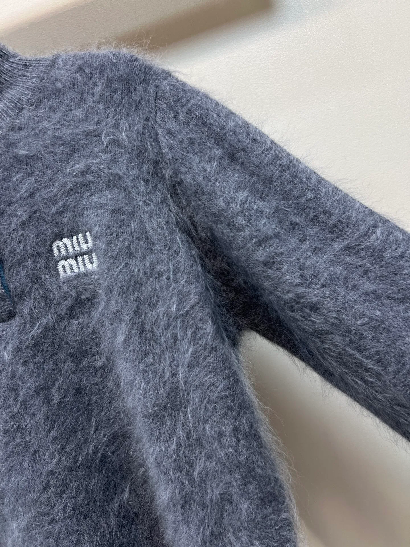 Джемперы И Свитеры Женские Miu Miu 18721589