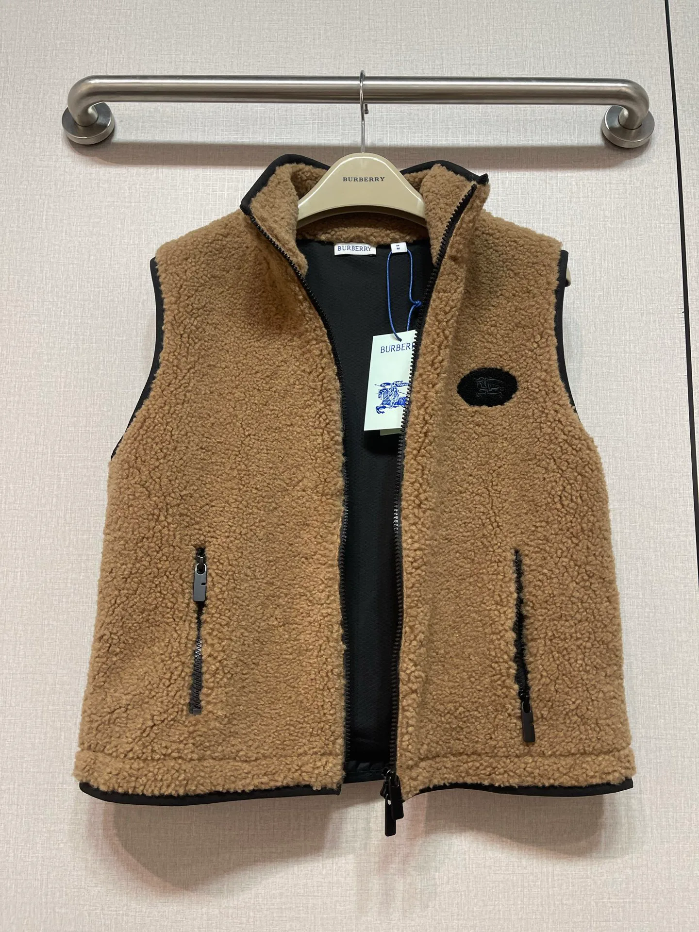 Жилеты Женские Burberry 348418