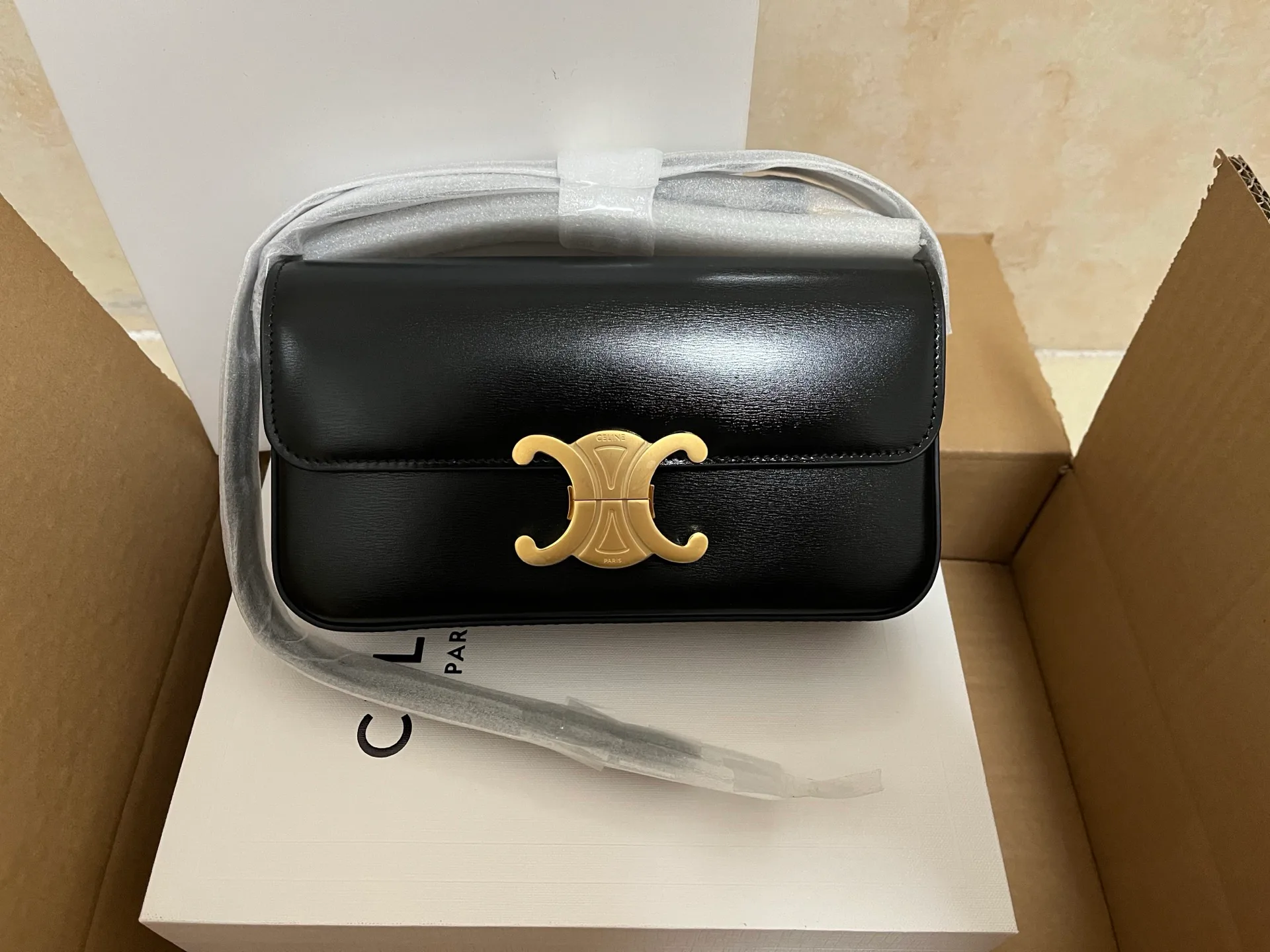 Классические Сумки Женские Celine 13435322