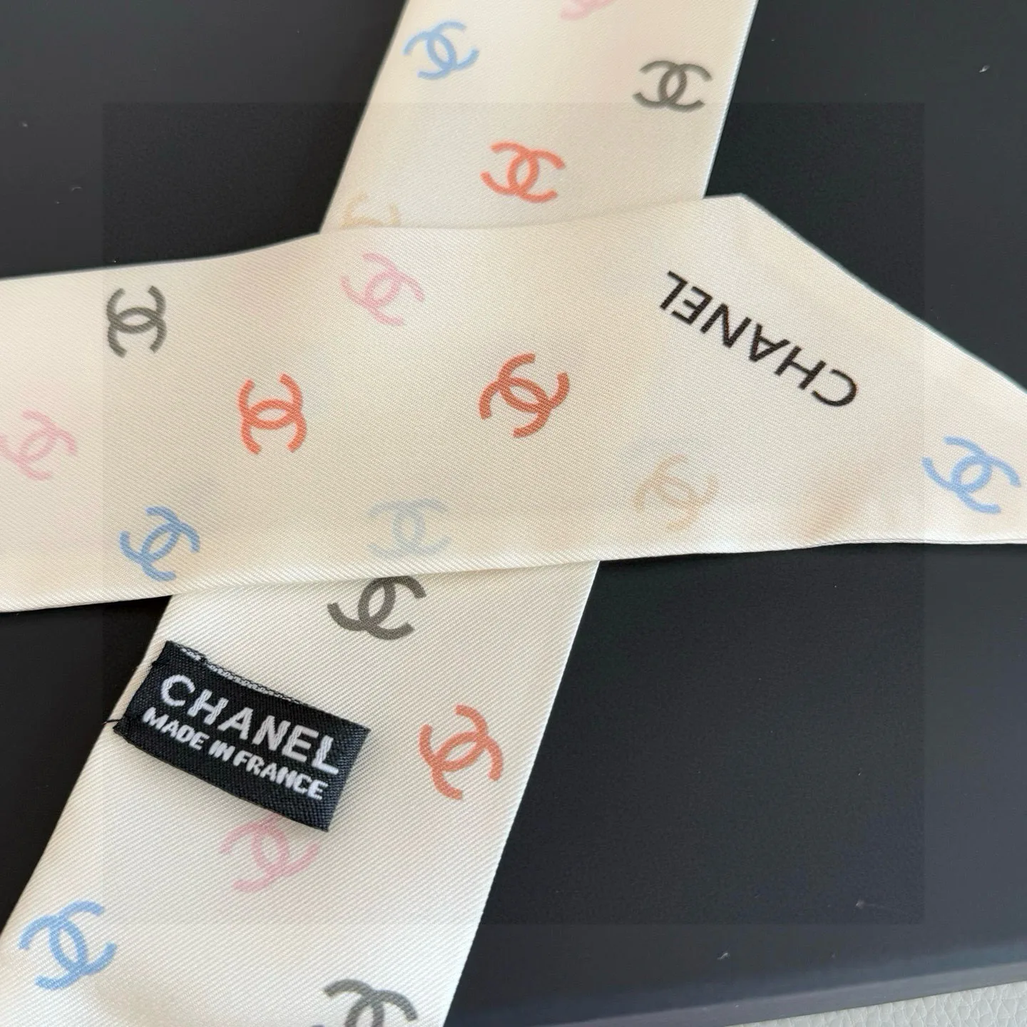 Платки Chanel 11888319