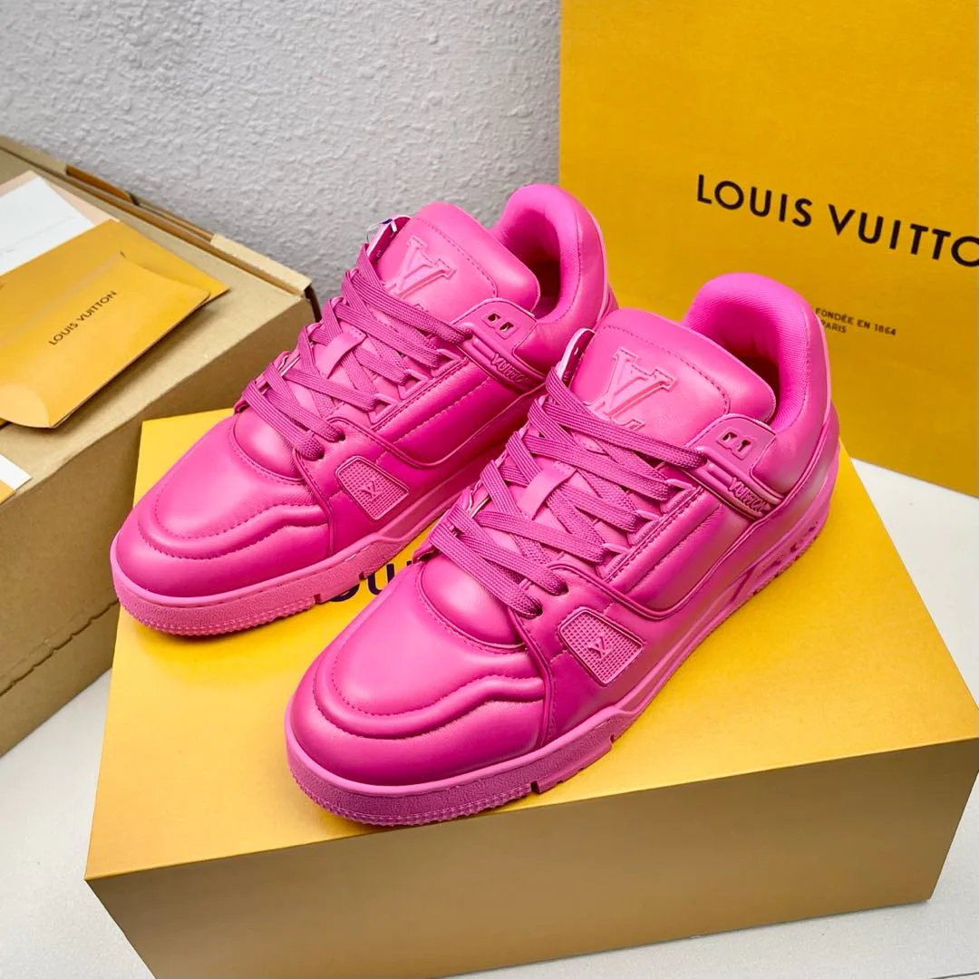 Кроссовки Женские Louis Vuitton 2679356