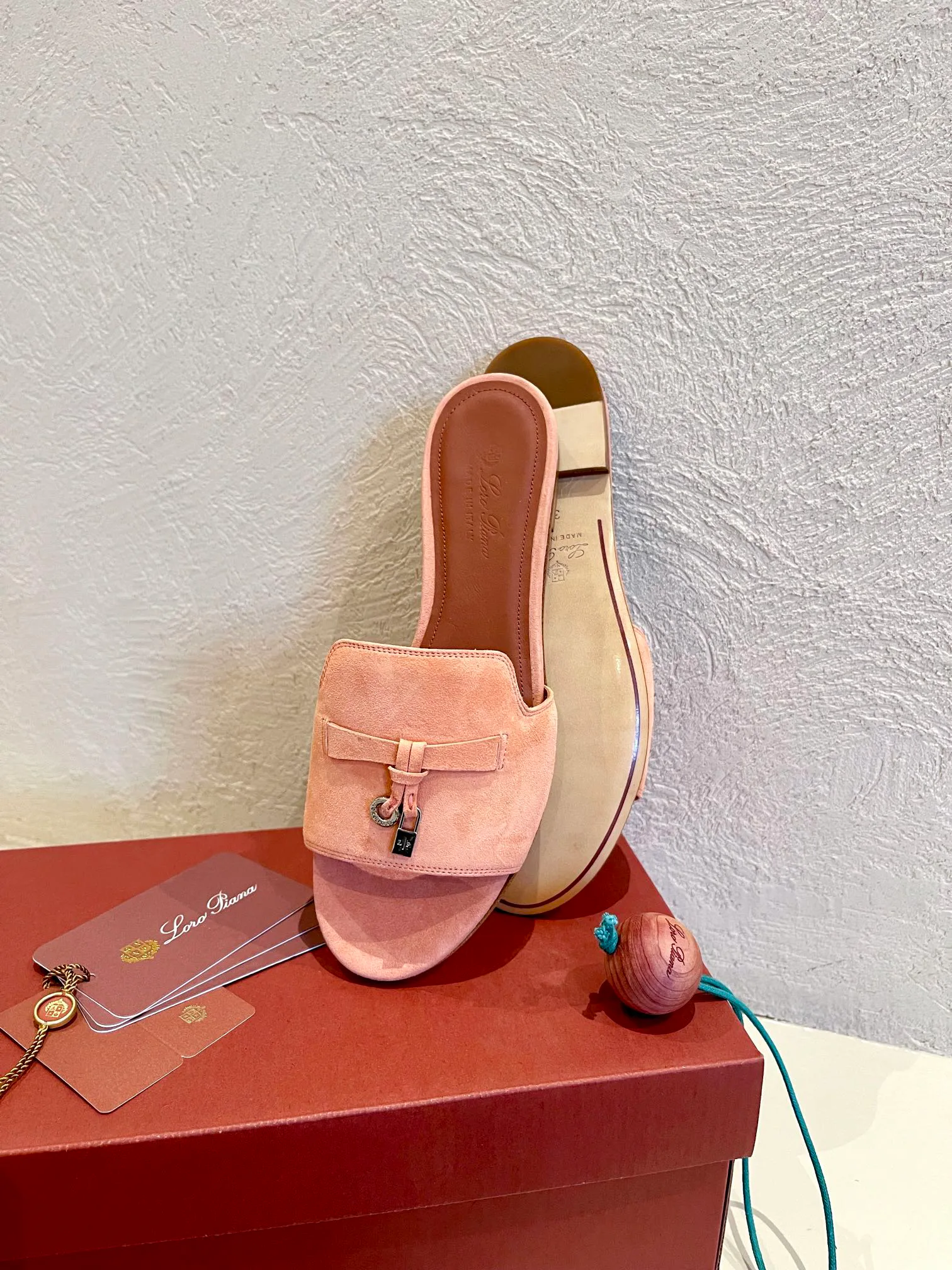 Шлепанцы Женские Loro Piana 1022027