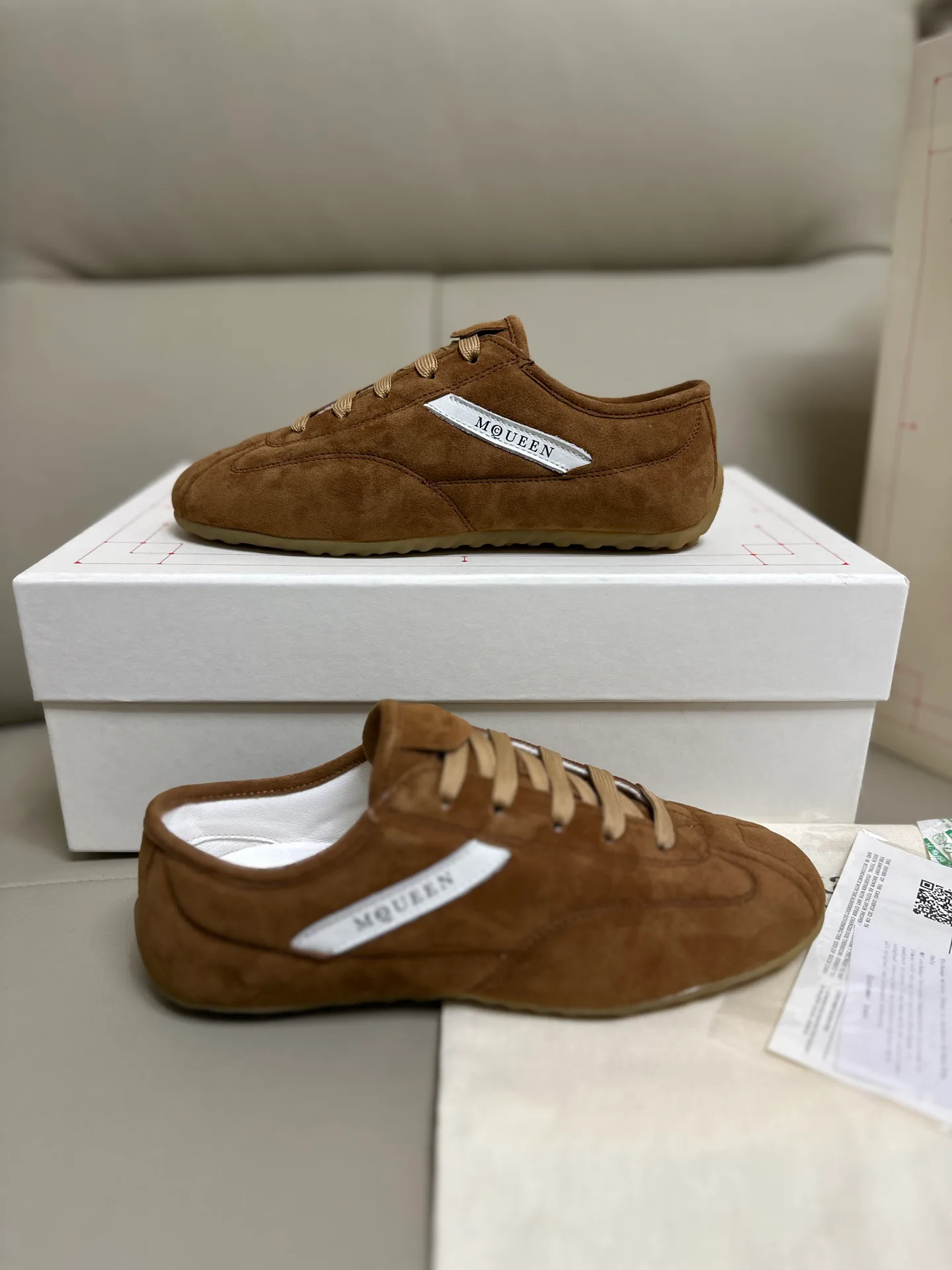 Кроссовки Женские Alexander Mcqueen 18616731
