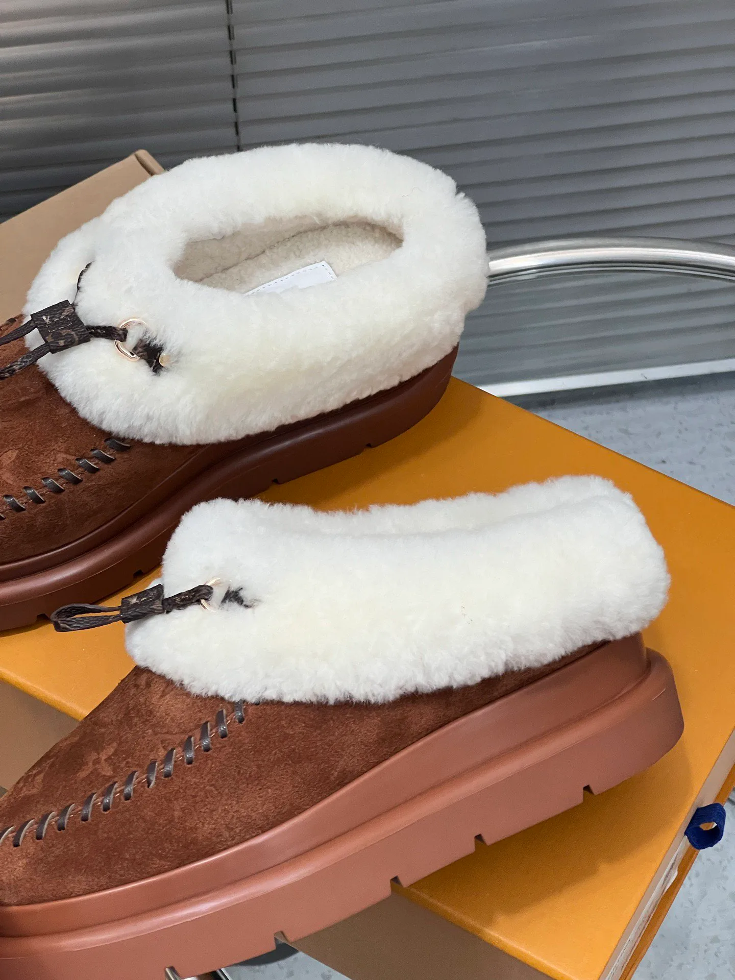 Угги Женские Louis Vuitton 398969