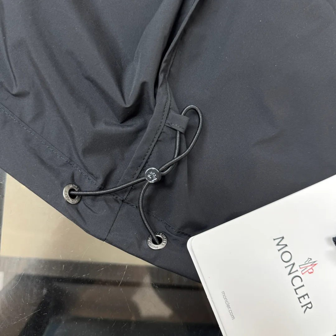 Куртки И Пуховики Мужские Moncler 9642382