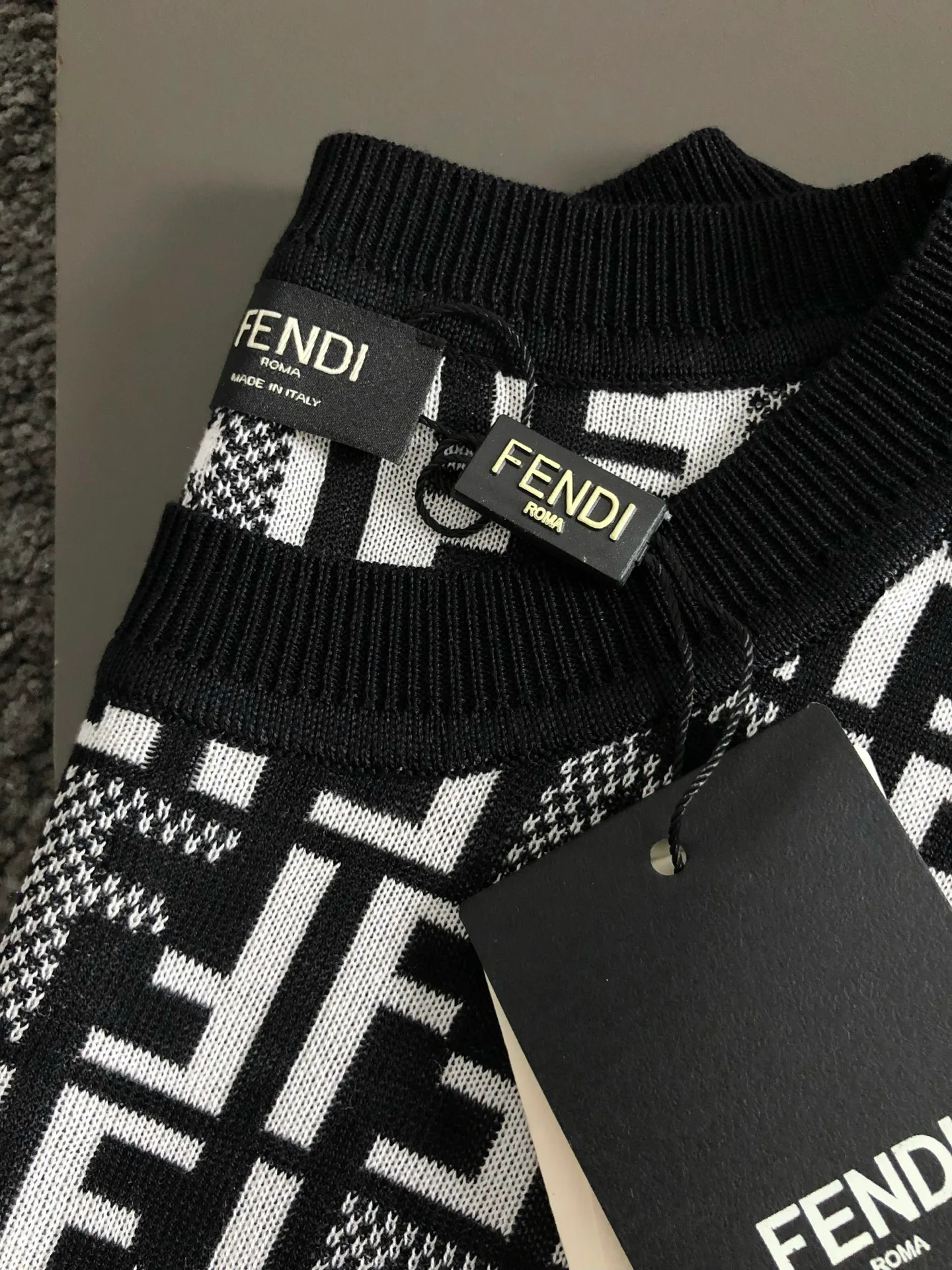 Джемперы И Свитеры Женские Fendi 16187