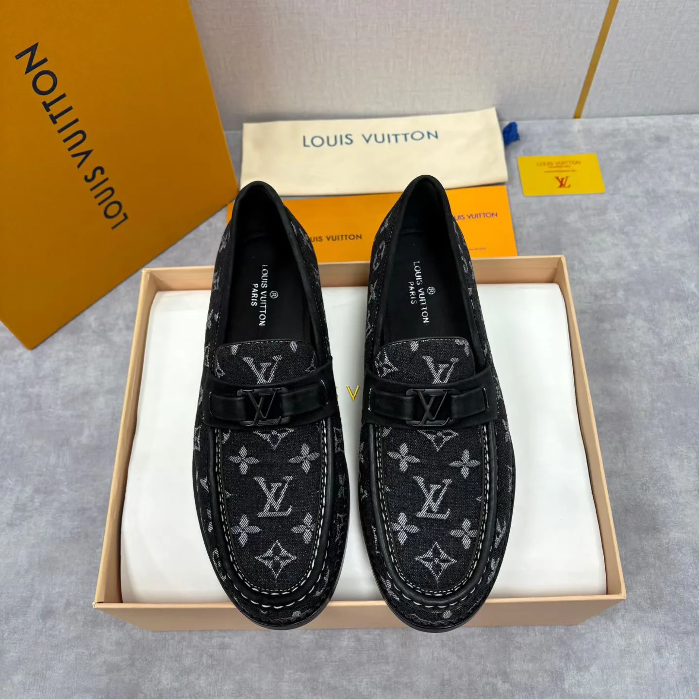 Лоферы Мужские Louis Vuitton 173790