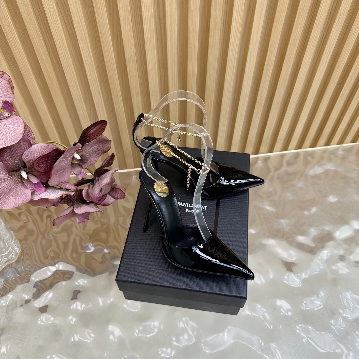 Босоножки Женские Saint Laurent 11490763