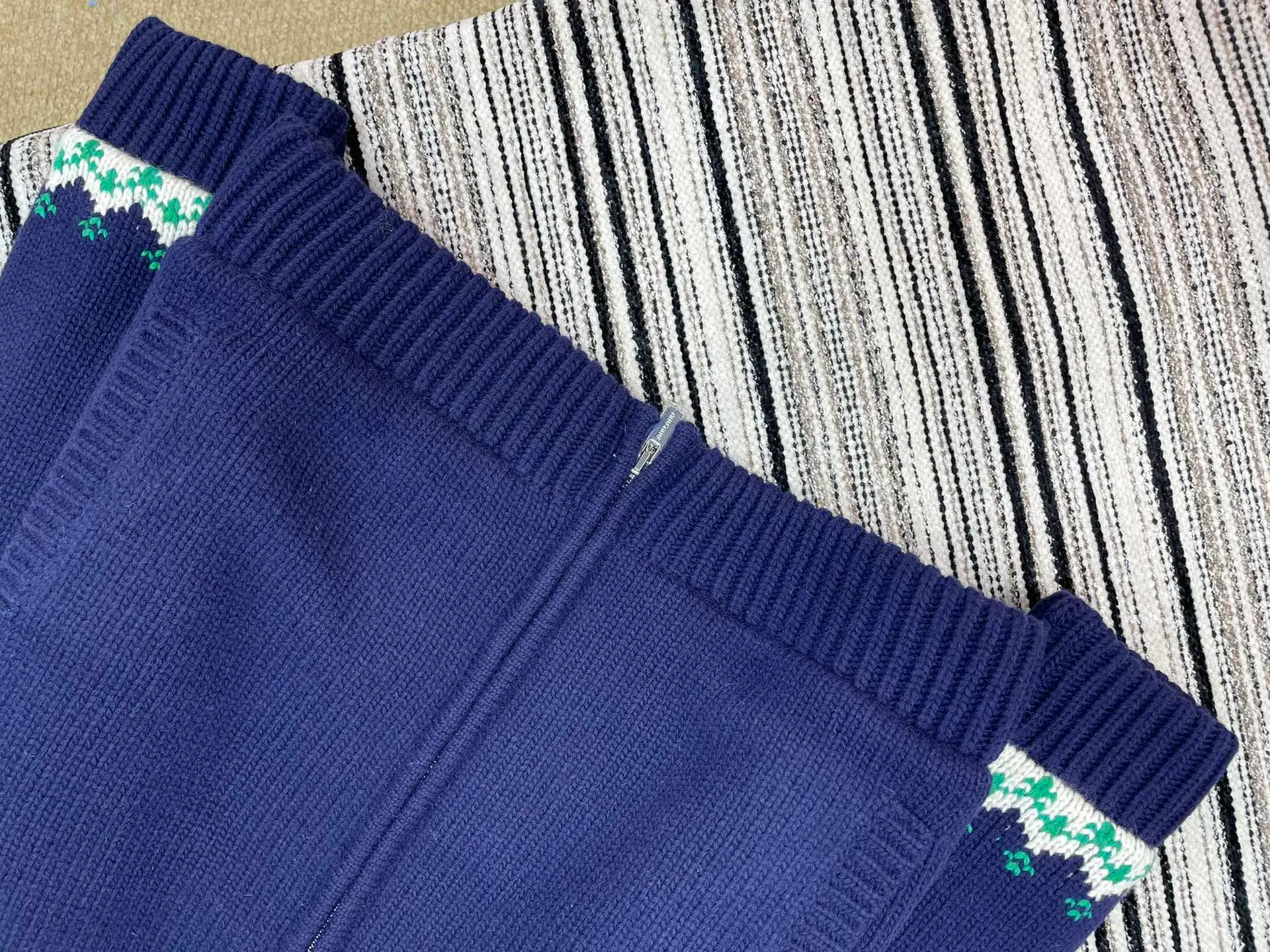 Джемперы И Свитеры Женские Miu Miu 1024089