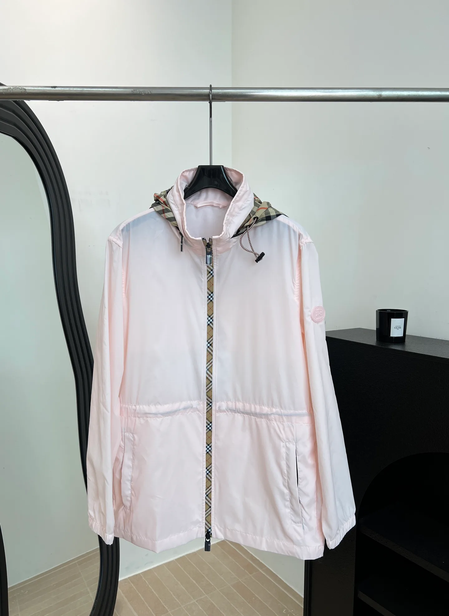 Куртки И Пуховики Женские Burberry 13076255