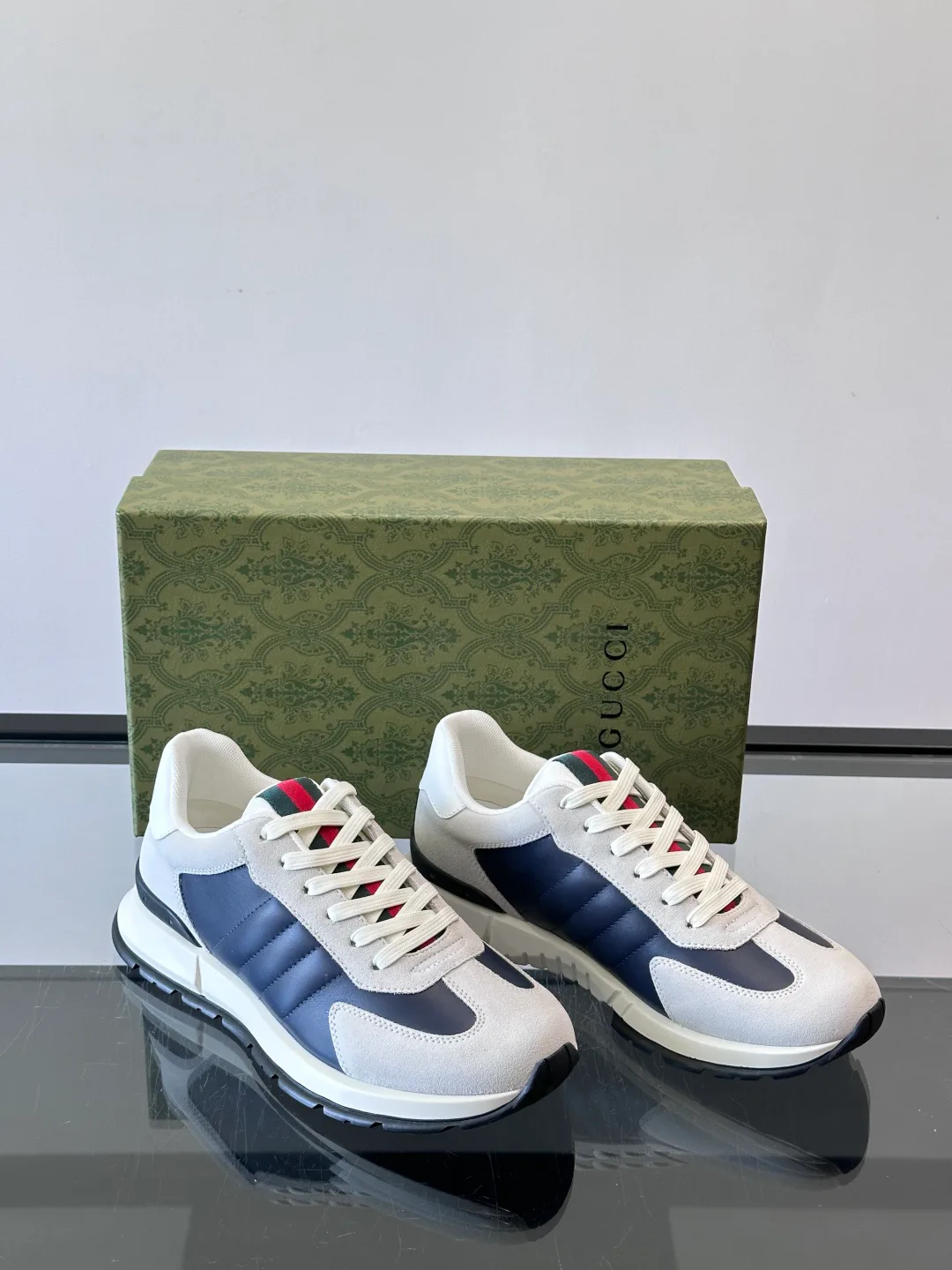 Кроссовки Мужские Gucci 11528869