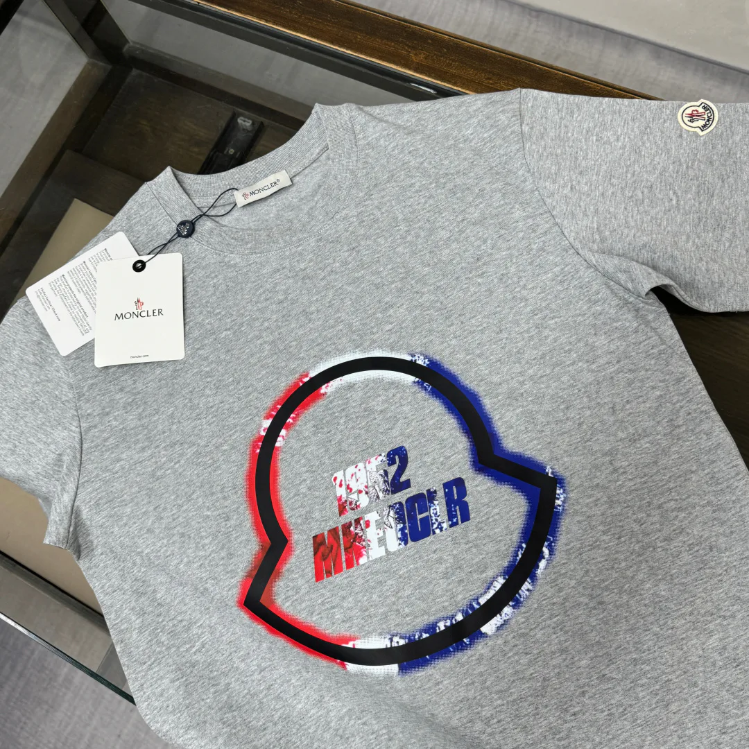 Футболки Женские Moncler 10292188