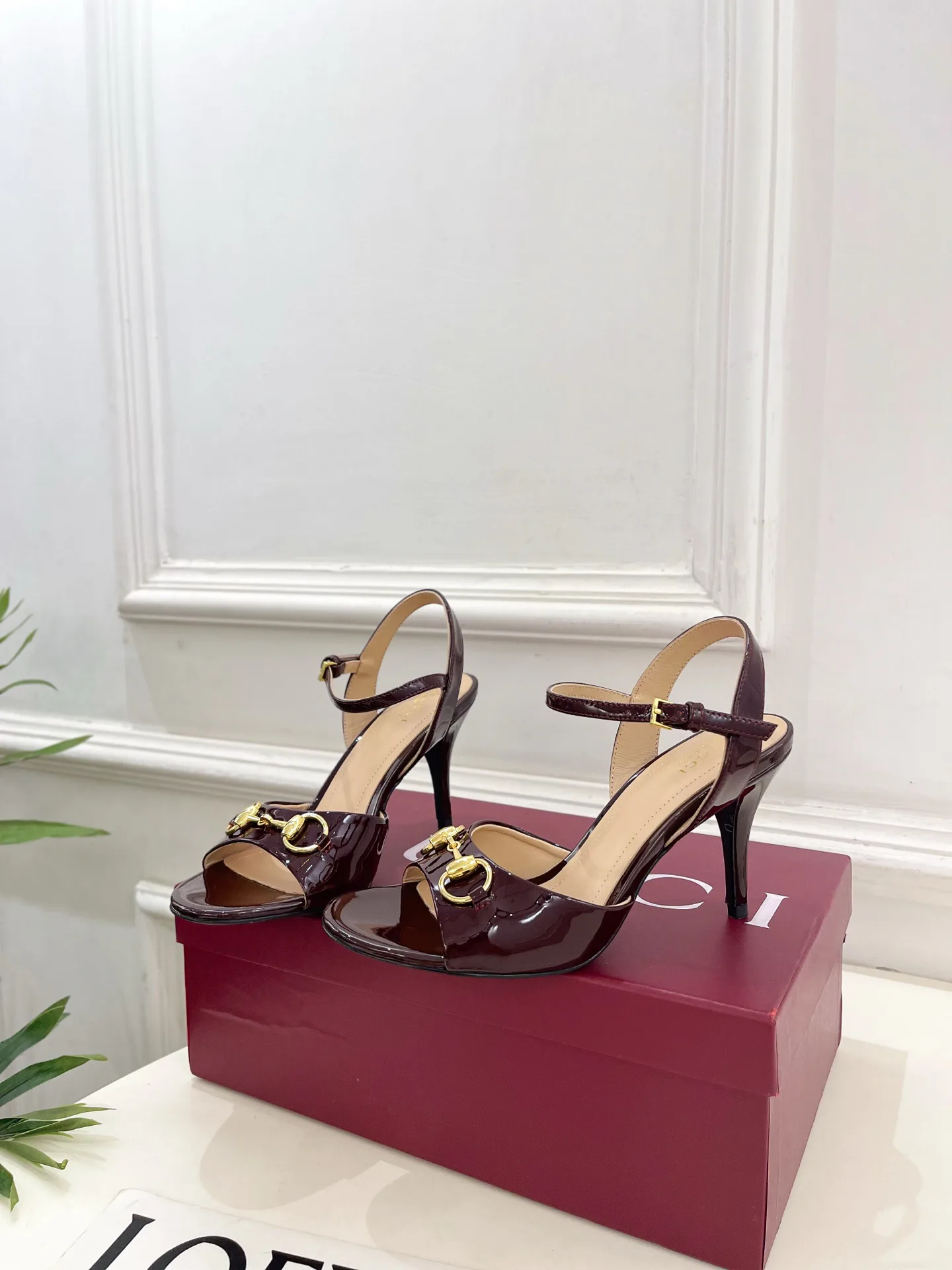 Босоножки Женские Gucci 13218185