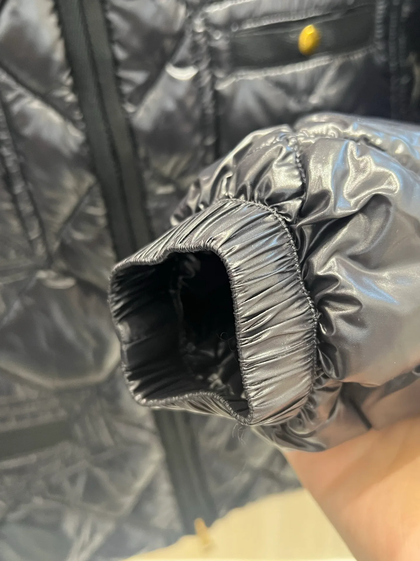 Куртки И Пуховики Женские Moncler 18723410