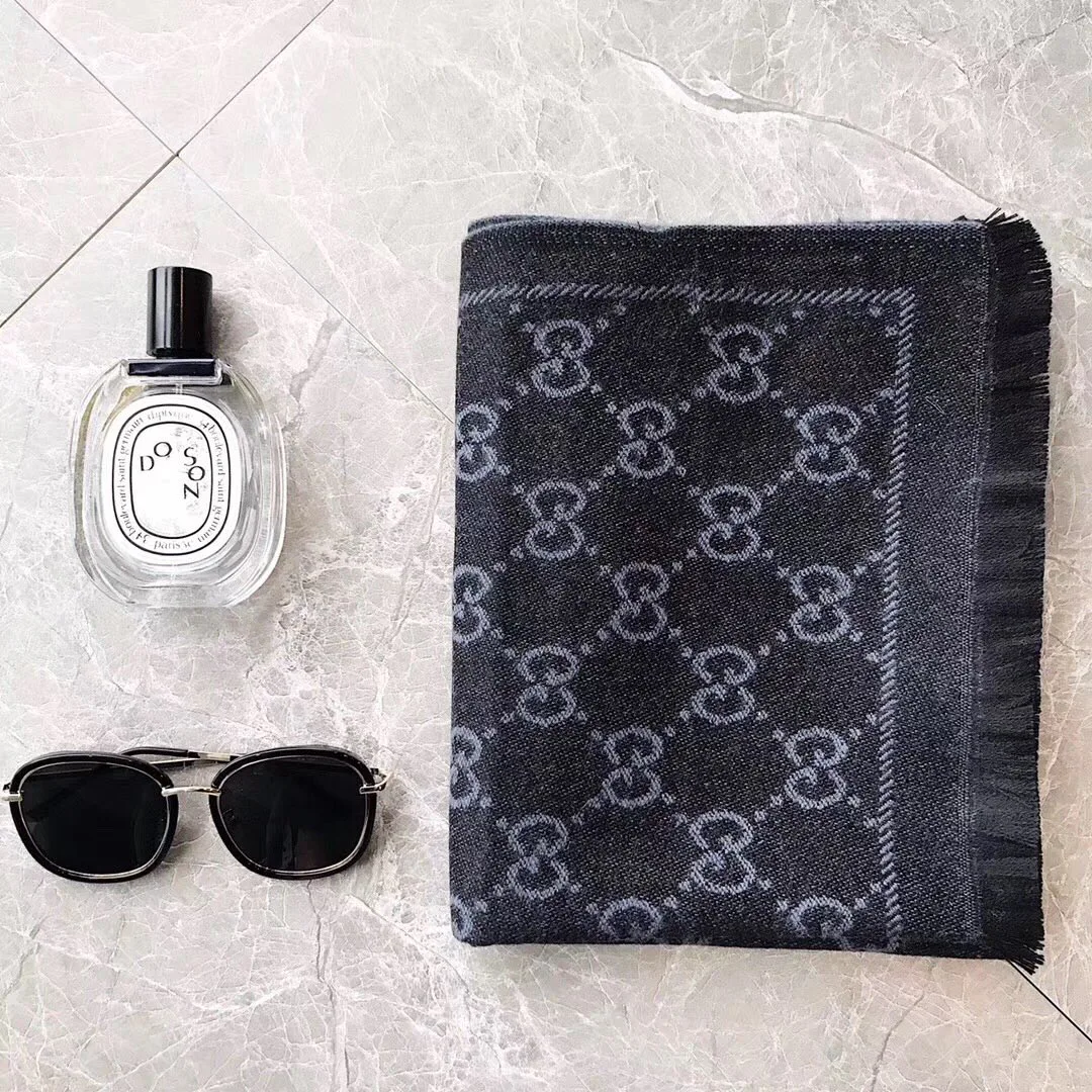 Шарфы Gucci 4589336