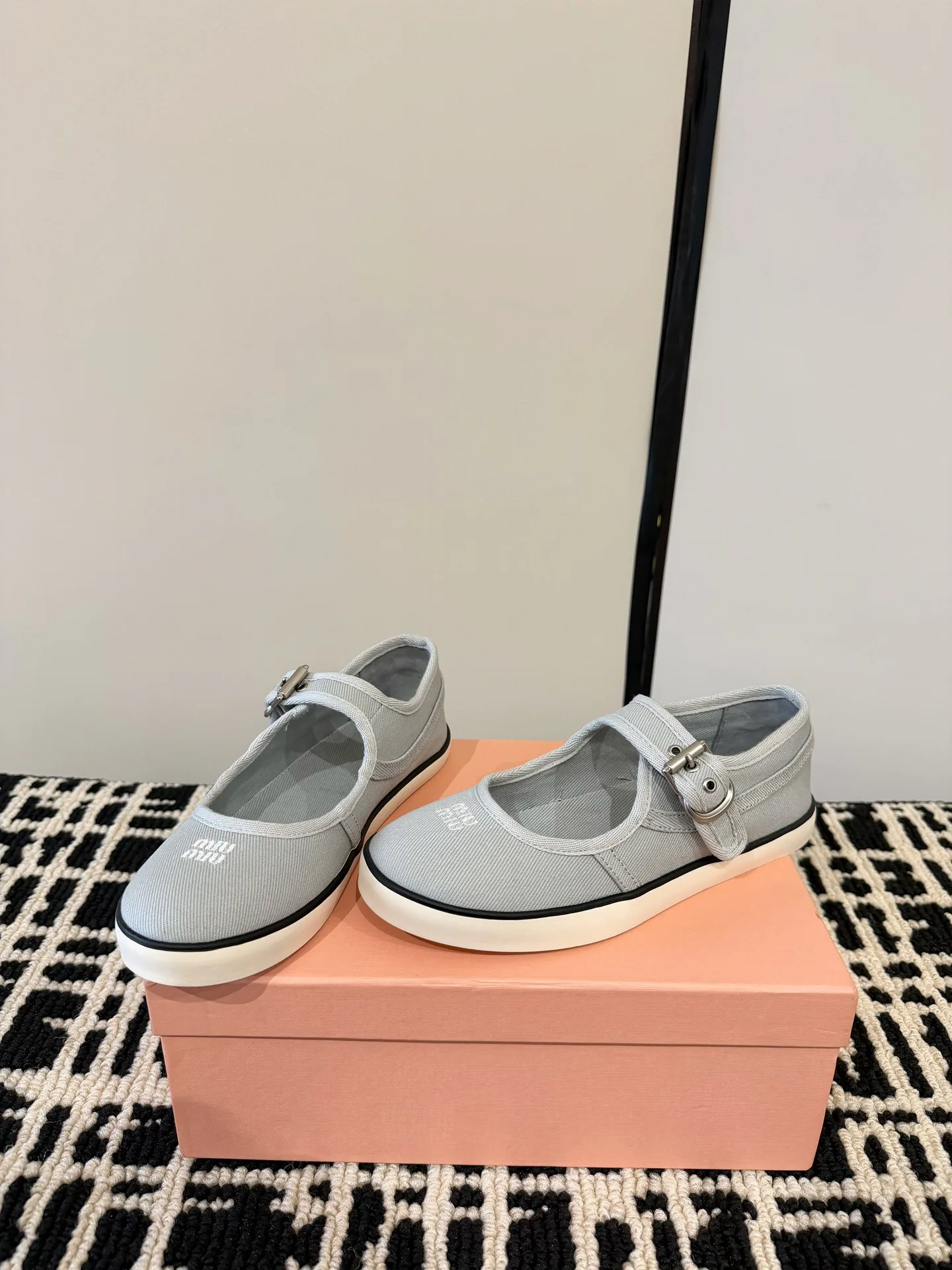 Туфли Женские Miu Miu 13468963