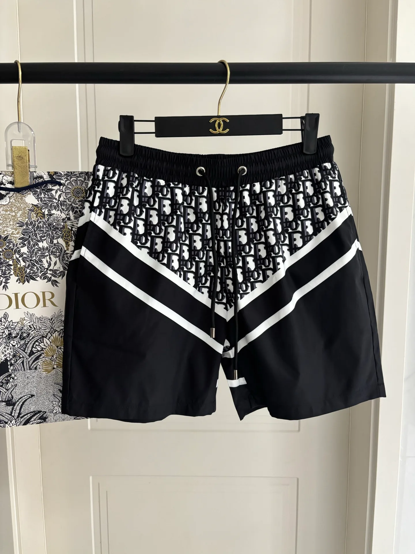 Шорты Женские Christian Dior 13465627