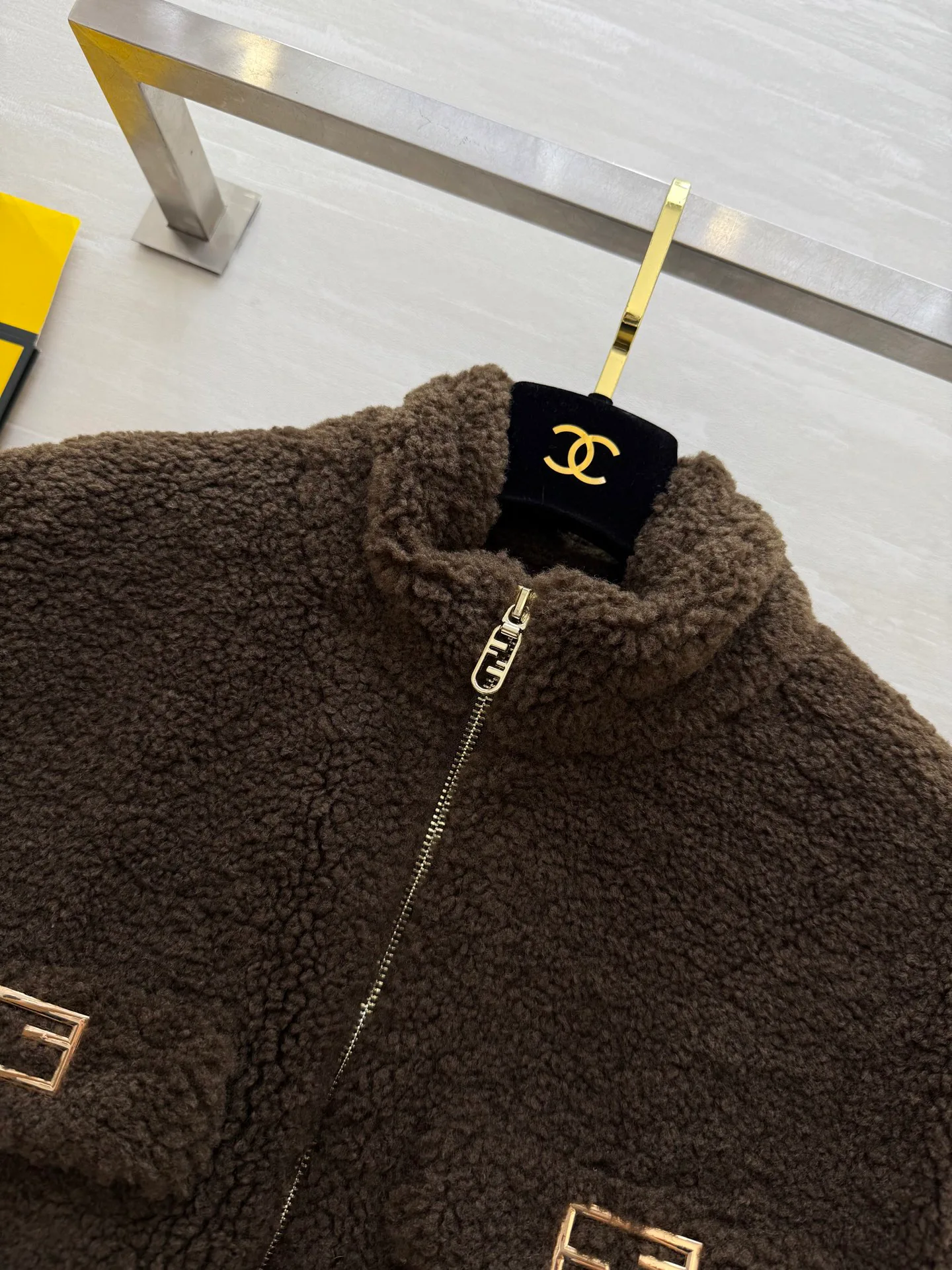 Жилеты Женские Fendi 600436