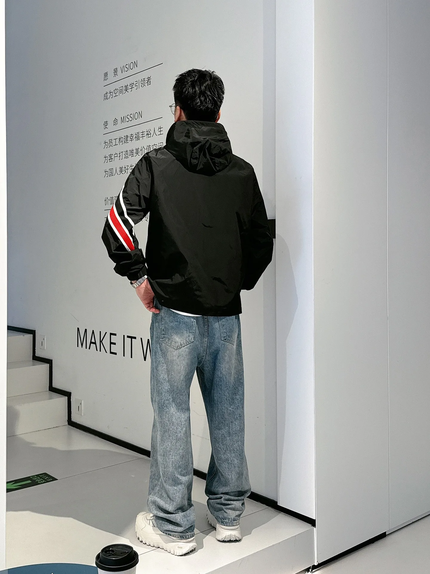 Куртки И Пуховики Мужские Moncler 4734122