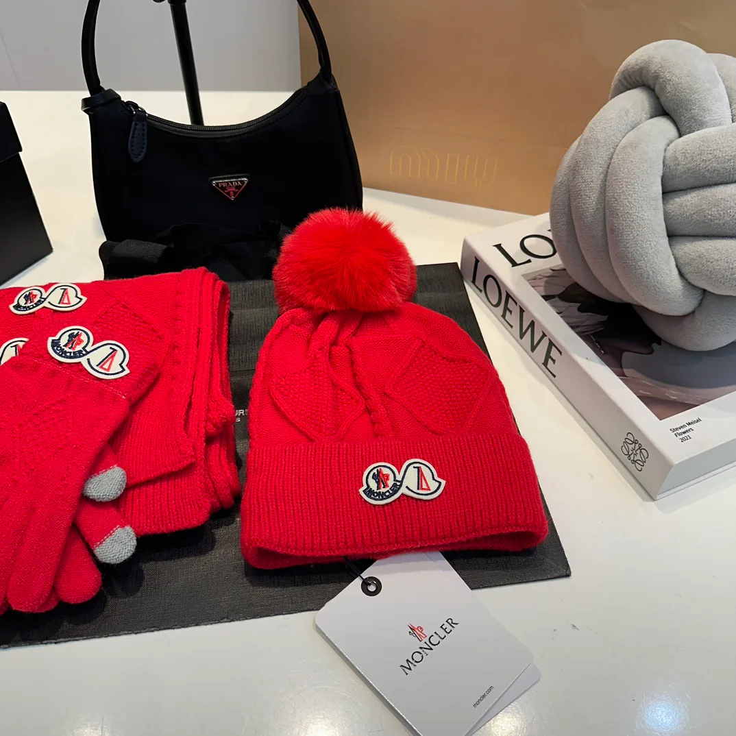 Головные Уборы Moncler 420582