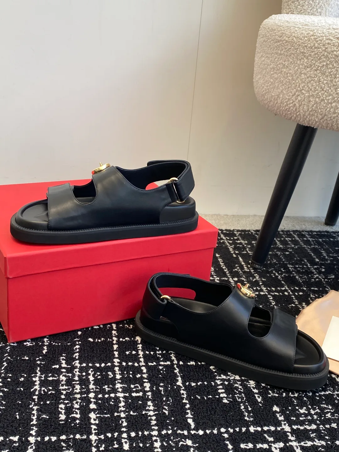 Сандалии Женские Valentino 9727