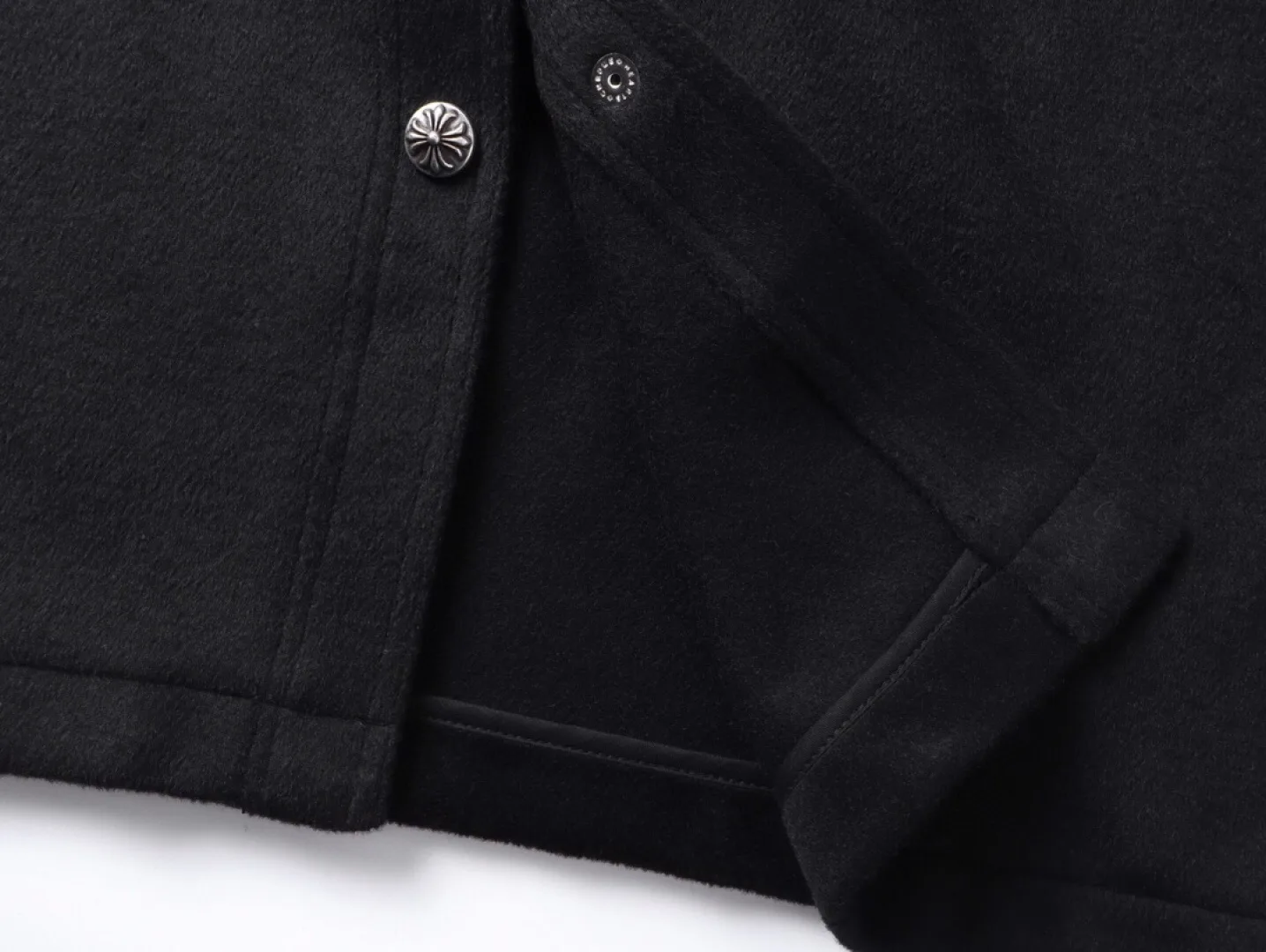 Куртки И Пуховики Женские Chrome Hearts 1009291