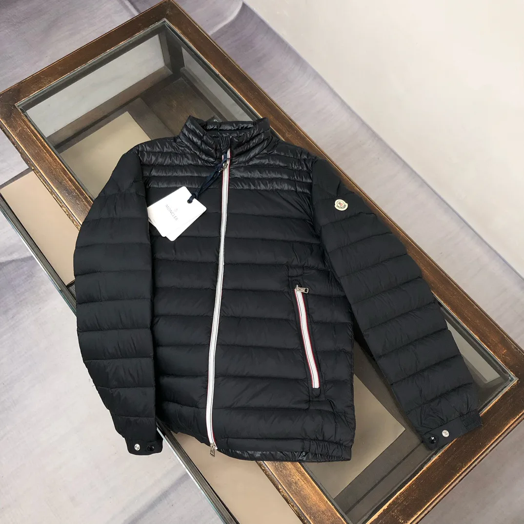 Куртки И Пуховики Мужские Moncler 187474