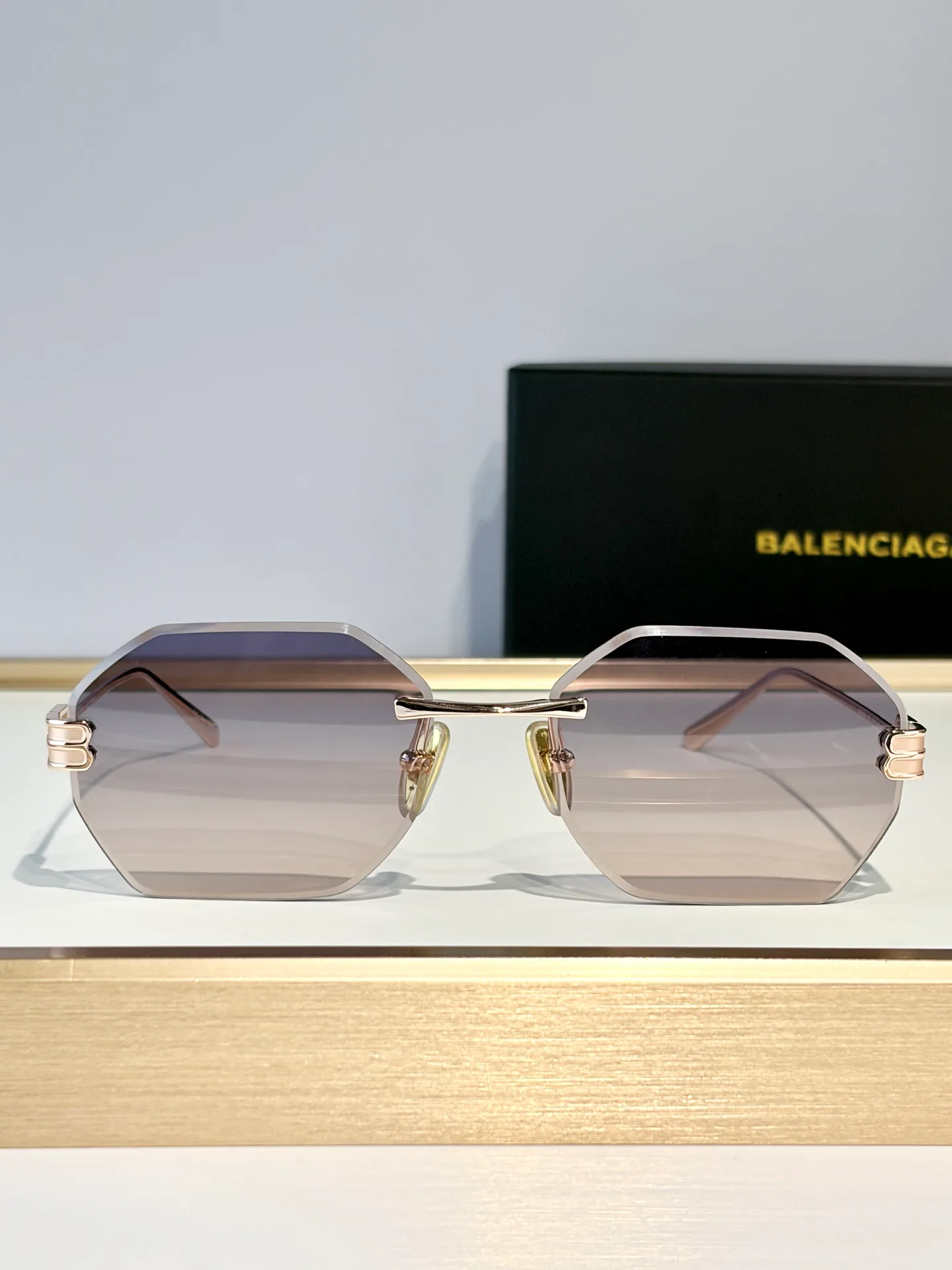 Классические Сумки Женские Balenciaga 13257200