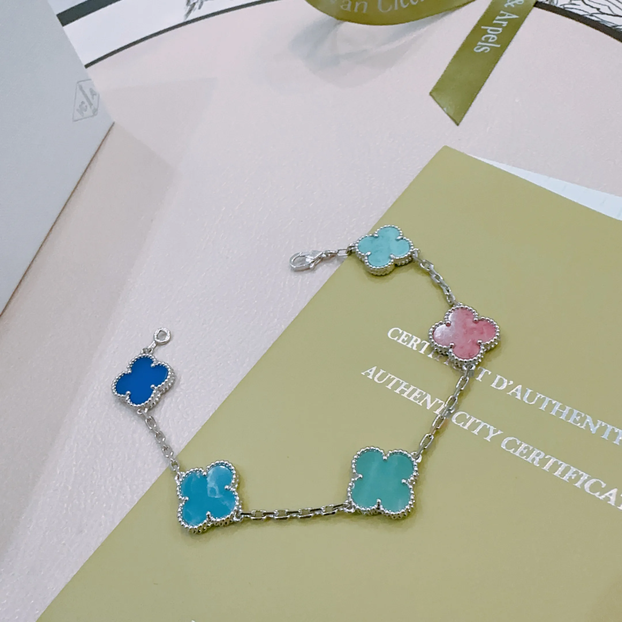 Бижутерия Van Cleef & Arpels 91320