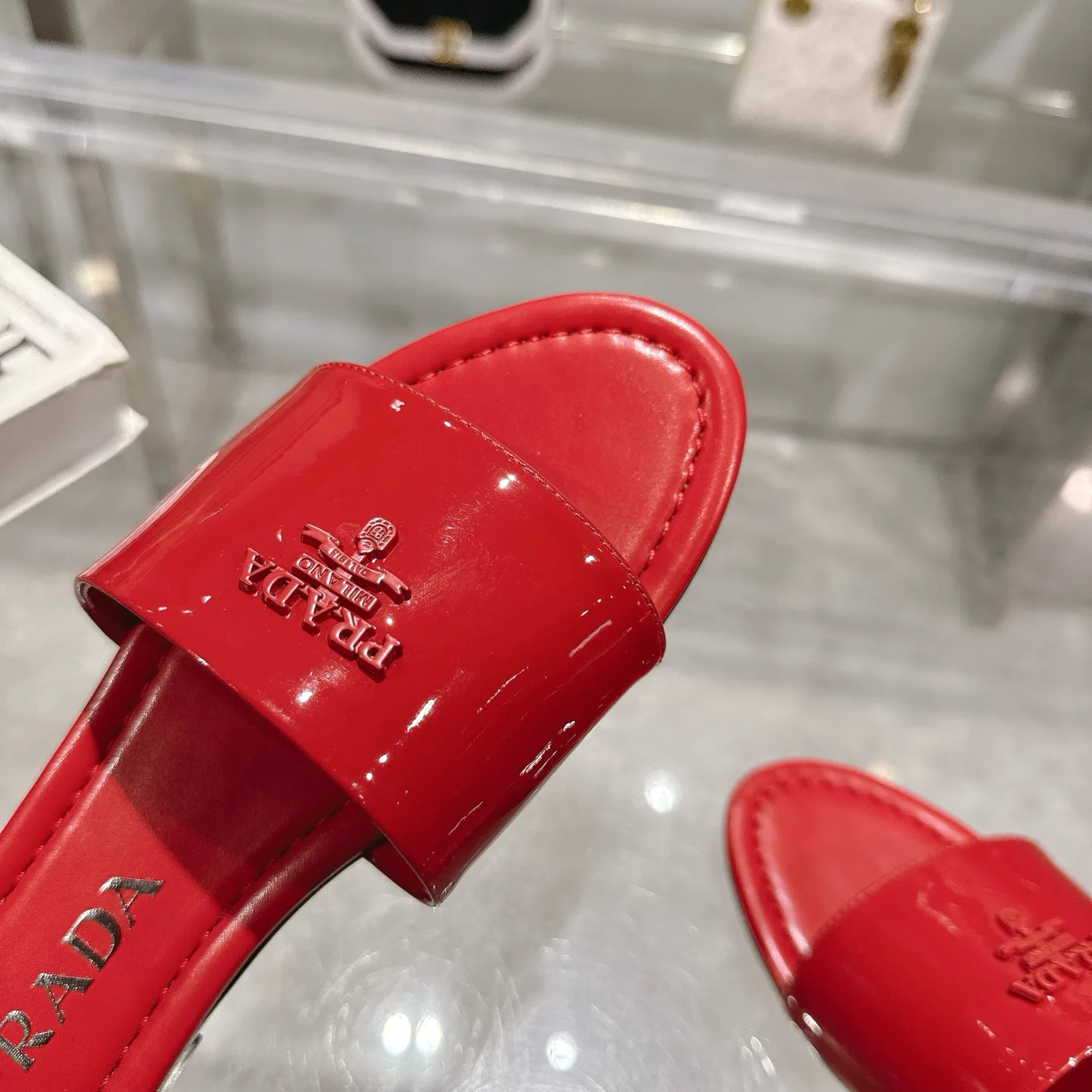 Шлепанцы Женские Prada 490967