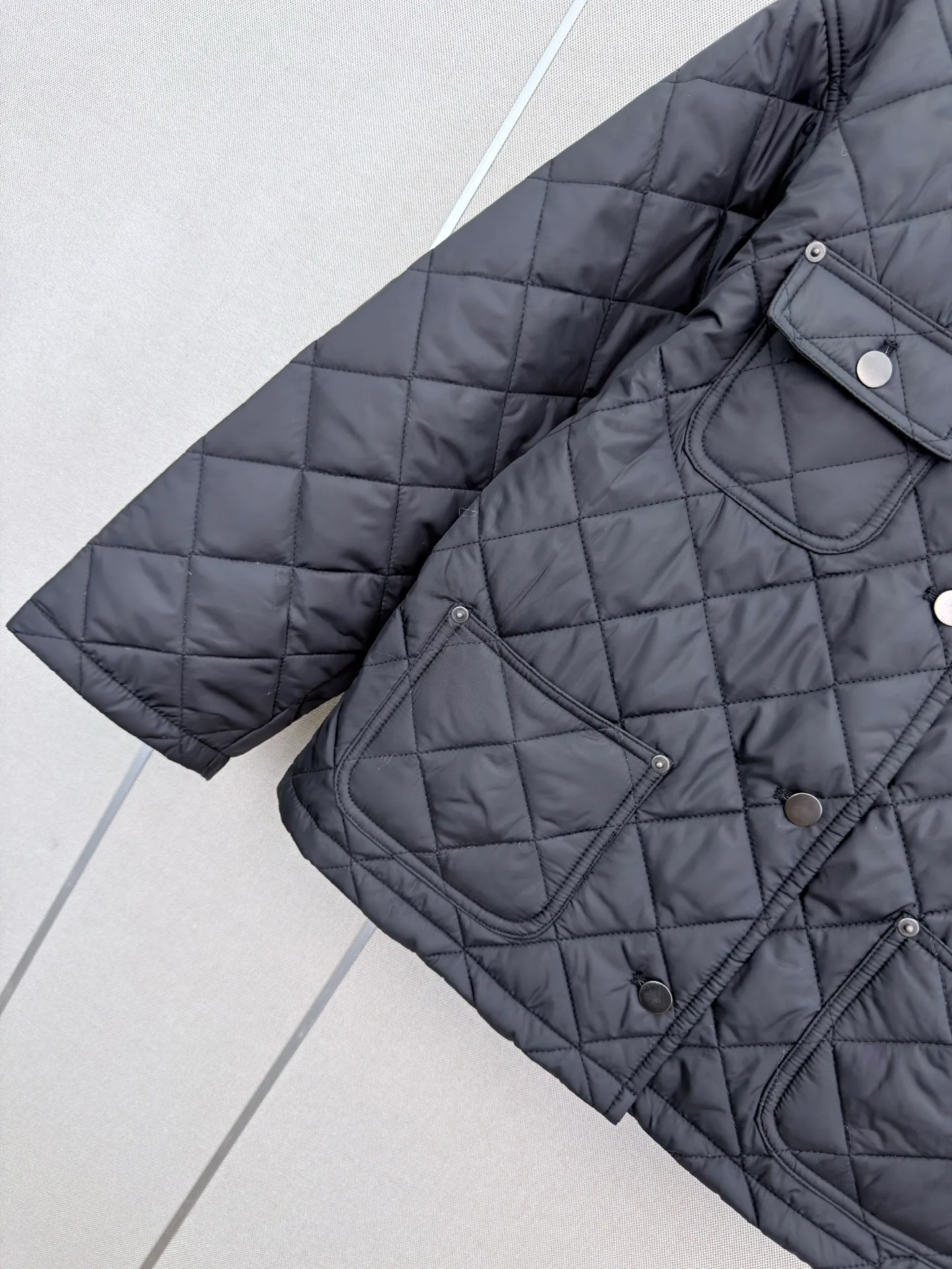 Куртки И Пуховики Женские Prada 18790474