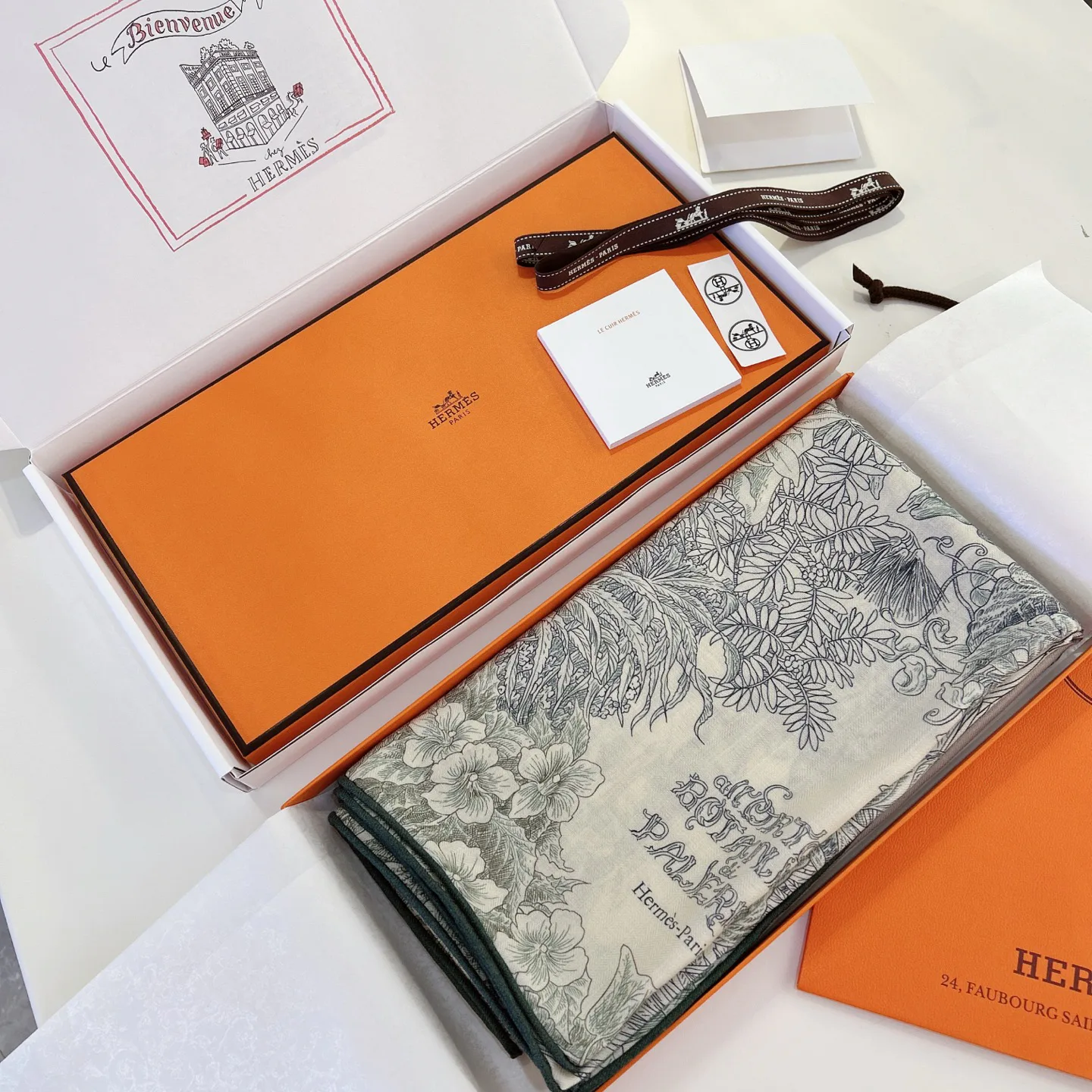 Платки Hermes 18525731